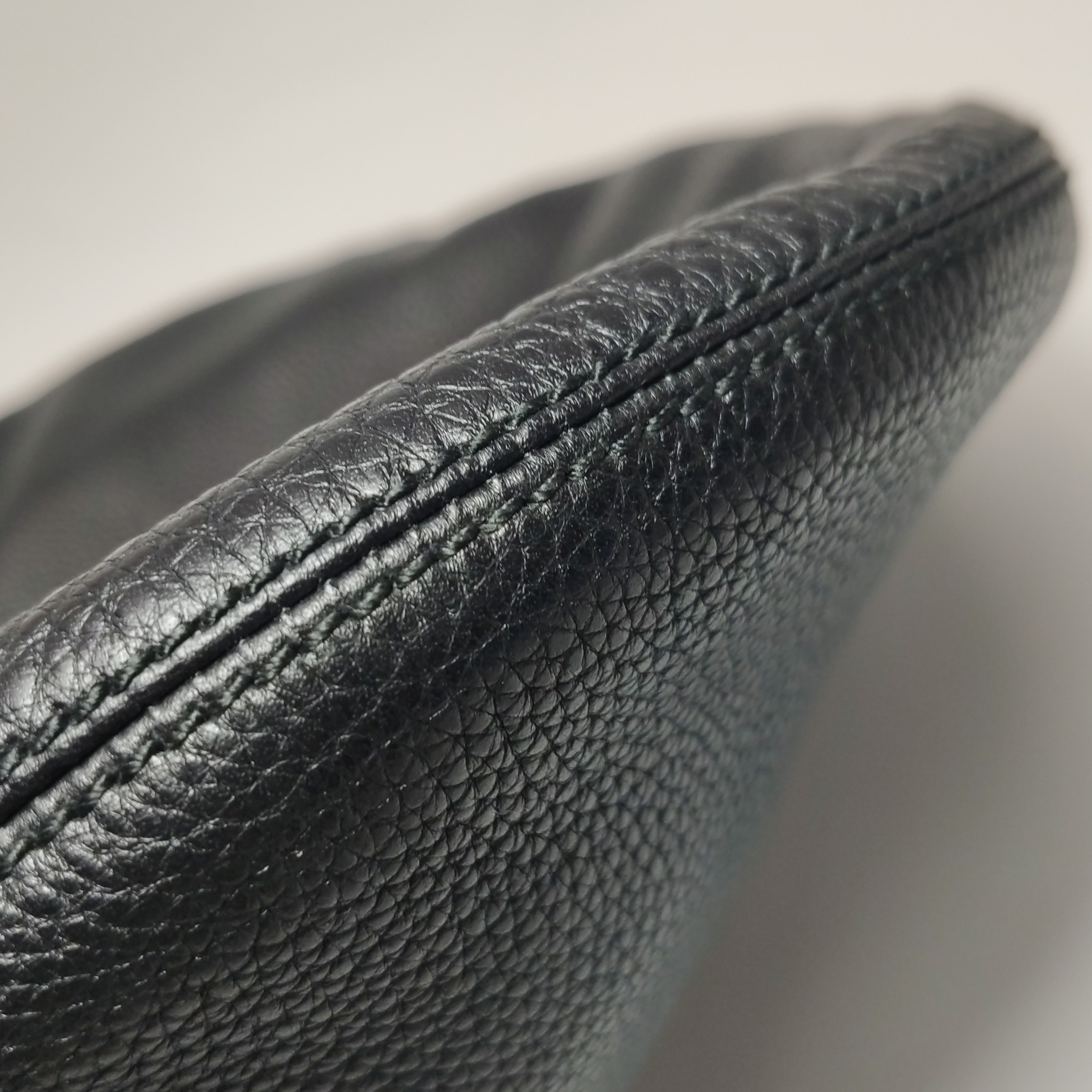Gucci Soho Convertible Hobo Leather — photo 12 of 16