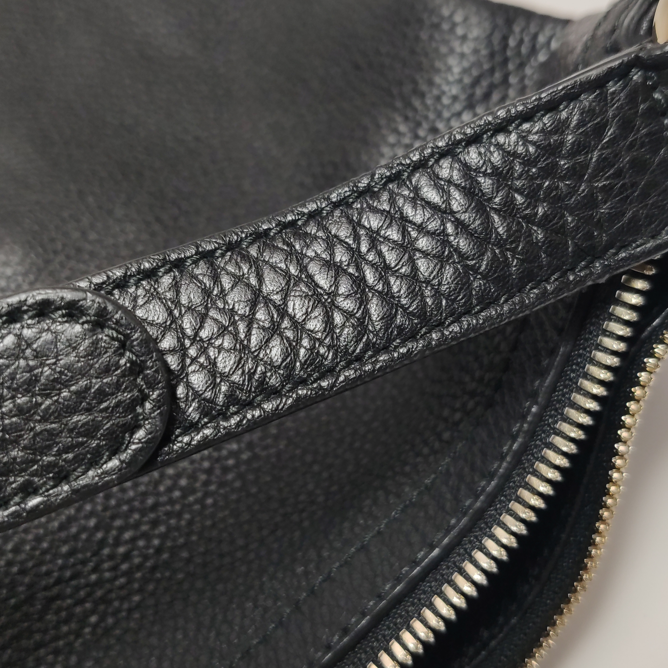 Gucci Soho Convertible Hobo Leather — photo 13 of 16