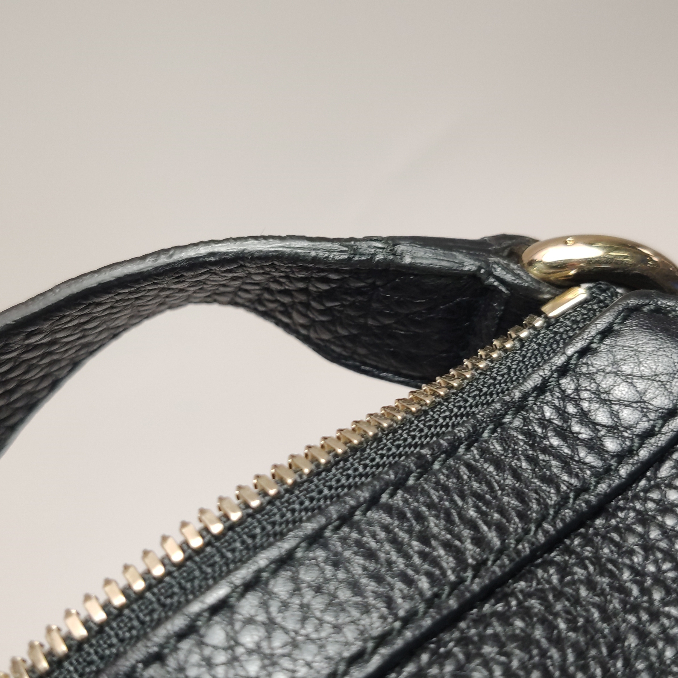 Gucci Soho Convertible Hobo Leather — photo 16 of 16