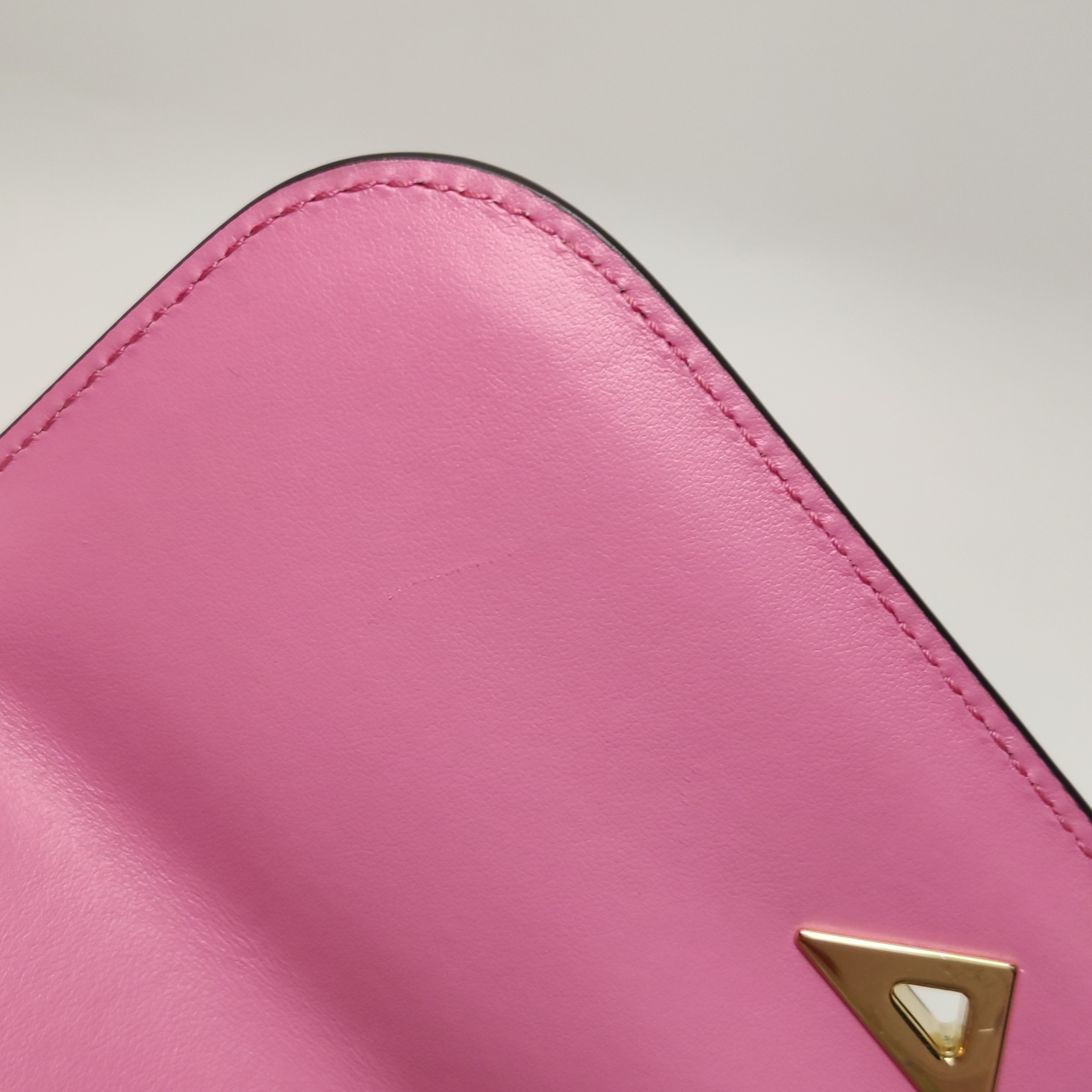 Prada Embleme Flap Bag Saffiano Leather — photo 11 of 17