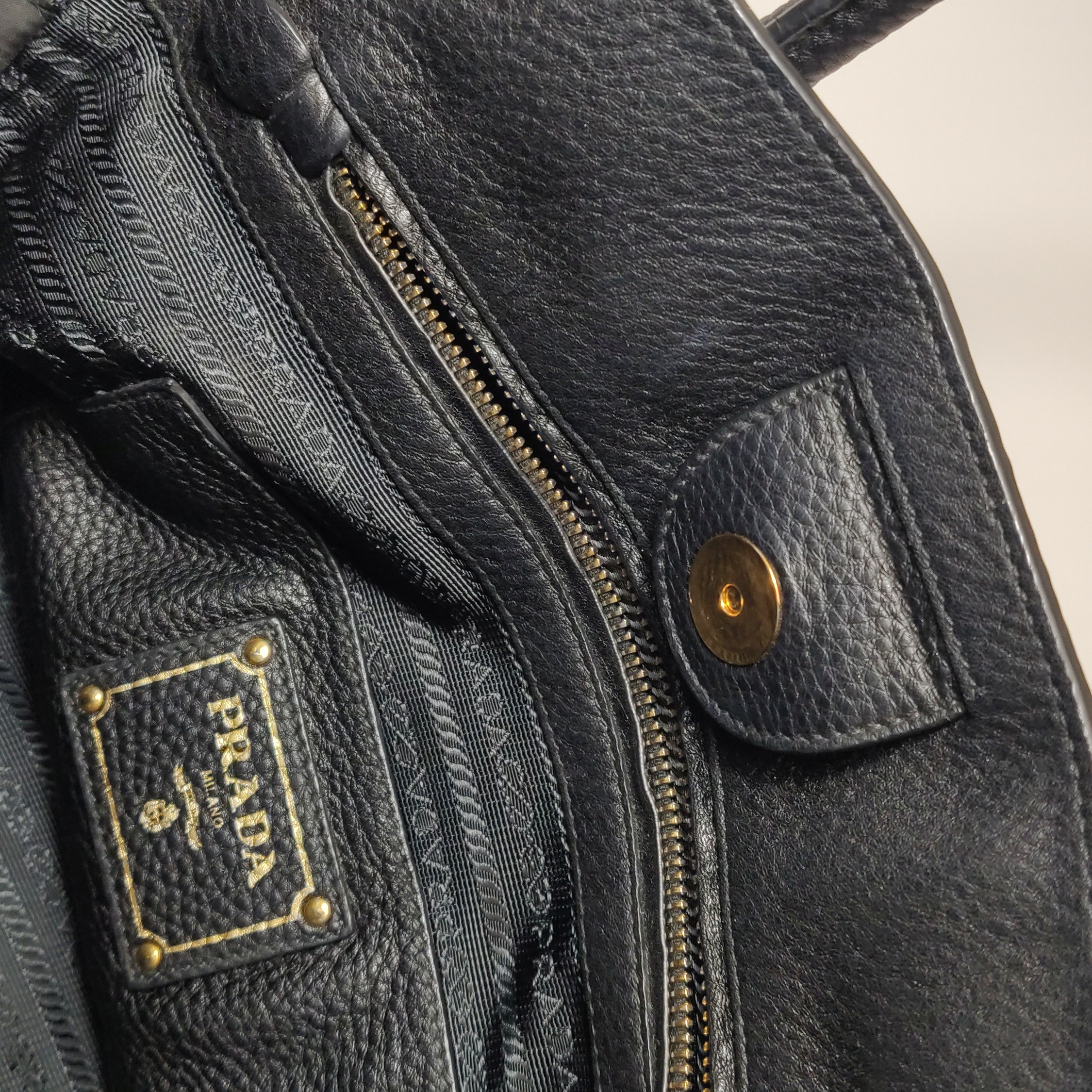 Prada Convertible Shopping Tote Vitello Daino — photo 9 of 20