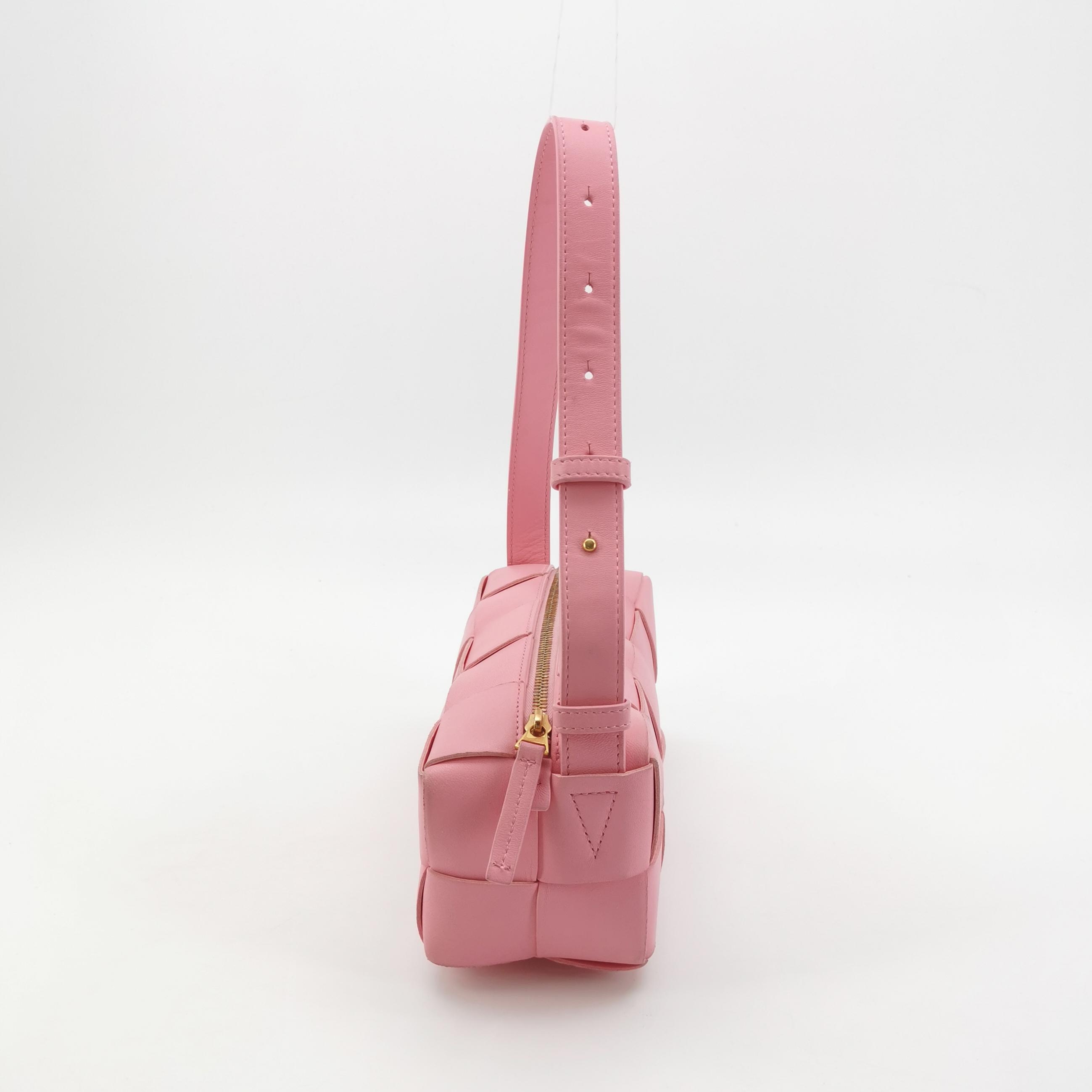 Bottega Veneta Brick Cassette Shoulder Bag Maxi Intrecciato Leather Small — photo 3 of 17