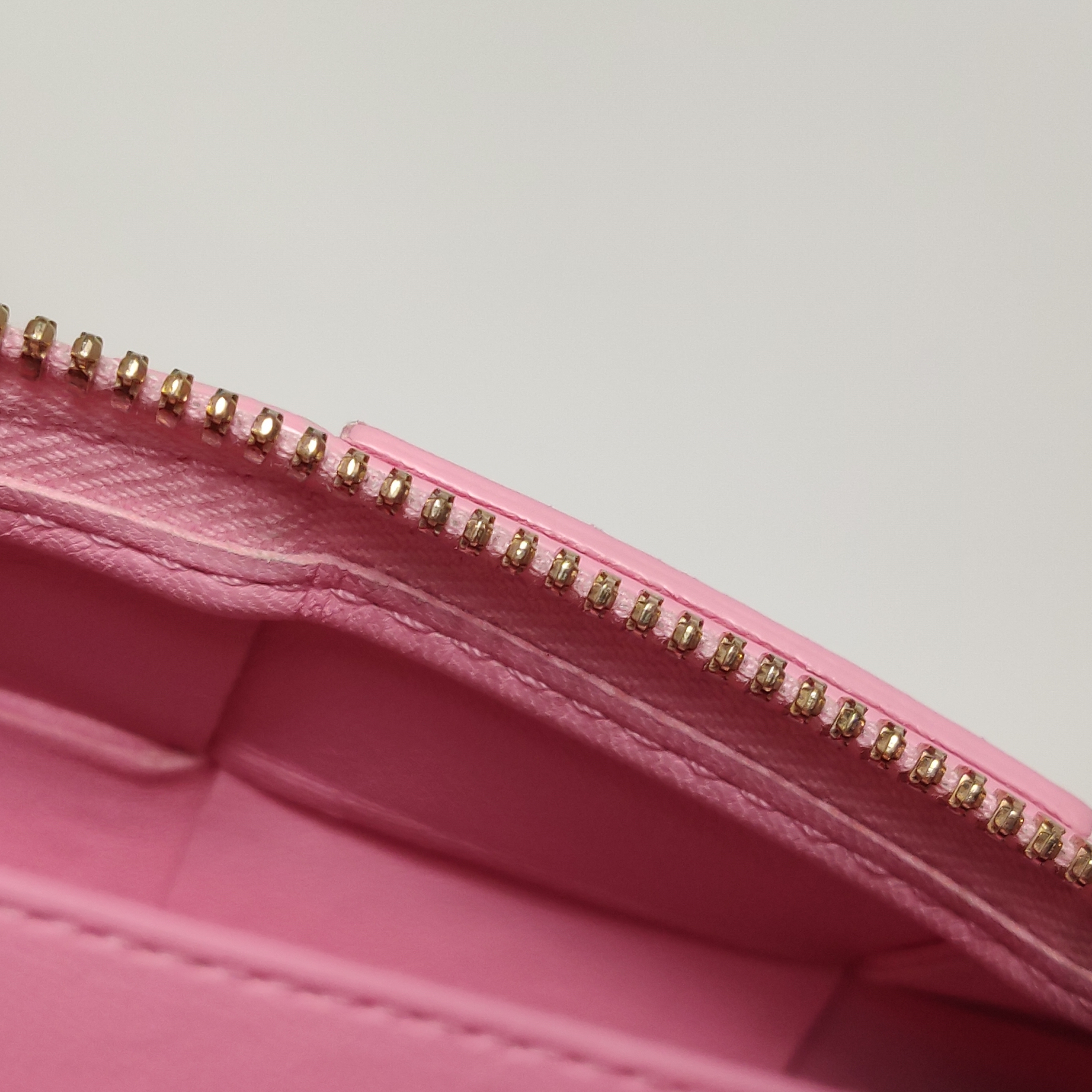 Bottega Veneta Brick Cassette Shoulder Bag Maxi Intrecciato Leather Small — photo 15 of 17