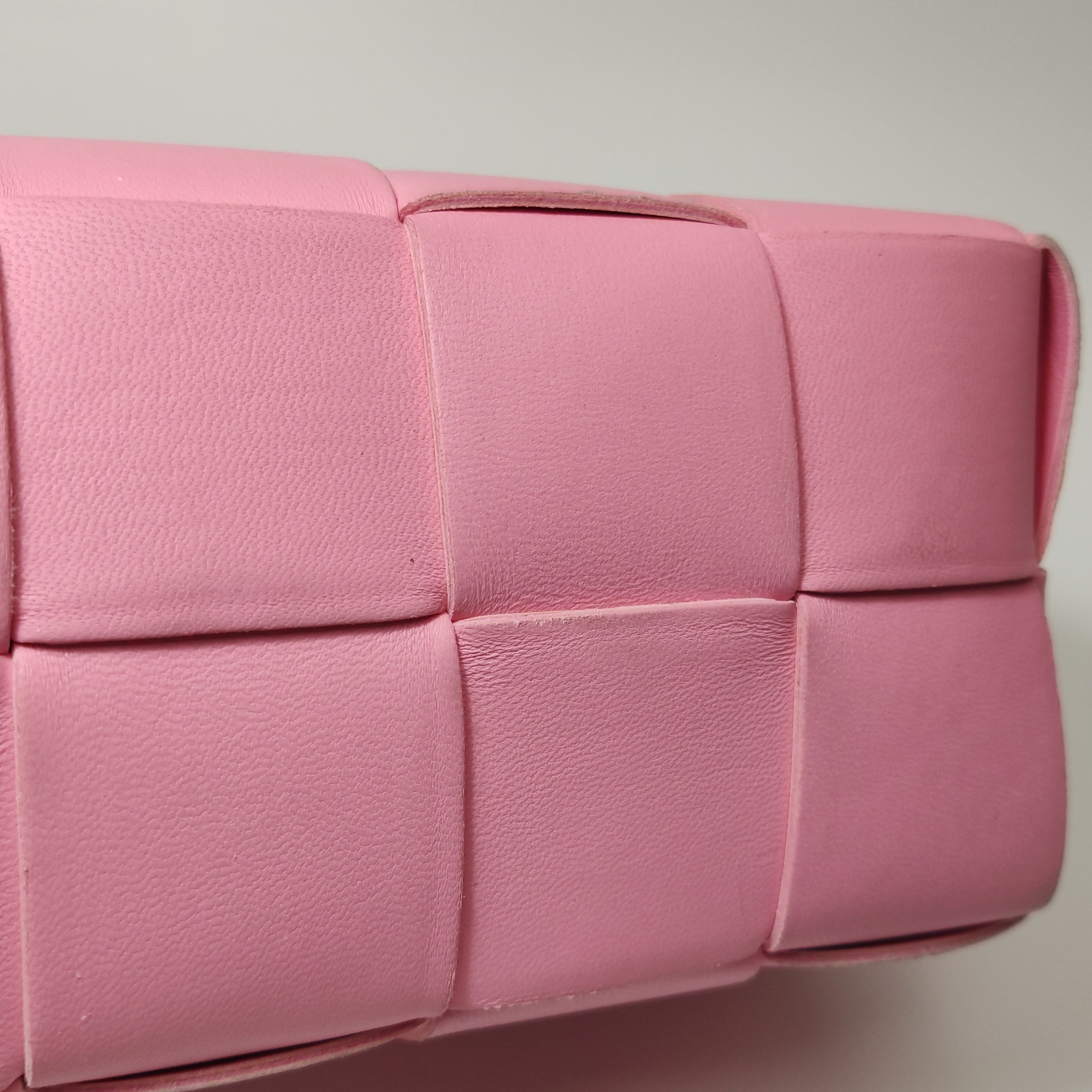 Bottega Veneta Brick Cassette Shoulder Bag Maxi Intrecciato Leather Small — photo 10 of 17