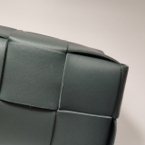 Bottega Veneta Brick Cassette Shoulder Bag Maxi Intrecciato Leather Small — thumbnail 13