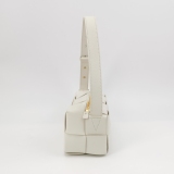 Bottega Veneta Brick Cassette Shoulder Bag Maxi Intrecciato Leather Small — thumbnail 4