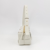 Bottega Veneta Brick Cassette Shoulder Bag Maxi Intrecciato Leather Small — thumbnail 3
