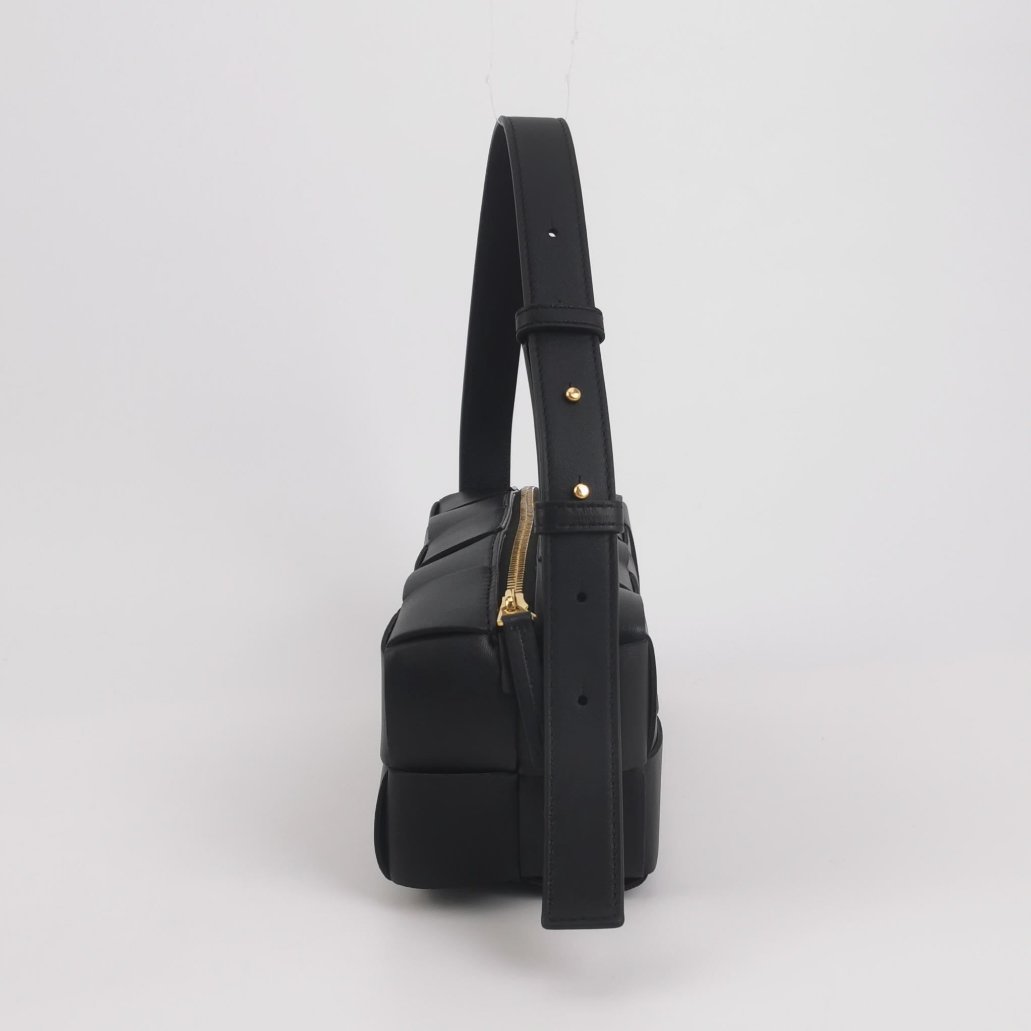 Bottega Veneta Brick Cassette Shoulder Bag Maxi Intrecciato Leather Small — photo 3 of 9