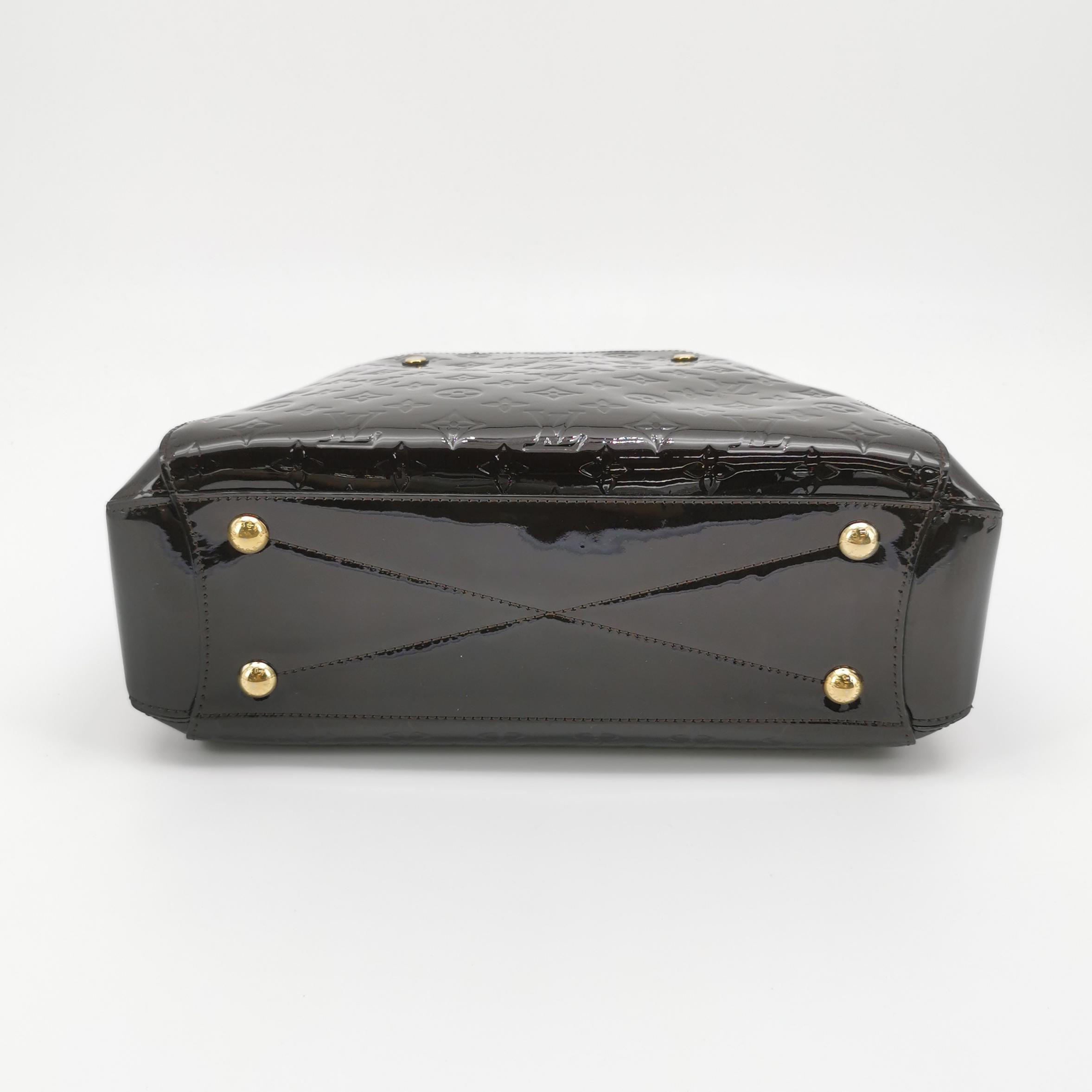  Louis Vuitton(LV) Montaigne Handbag Monogram Empreinte Leather Medium — photo 6 of 20