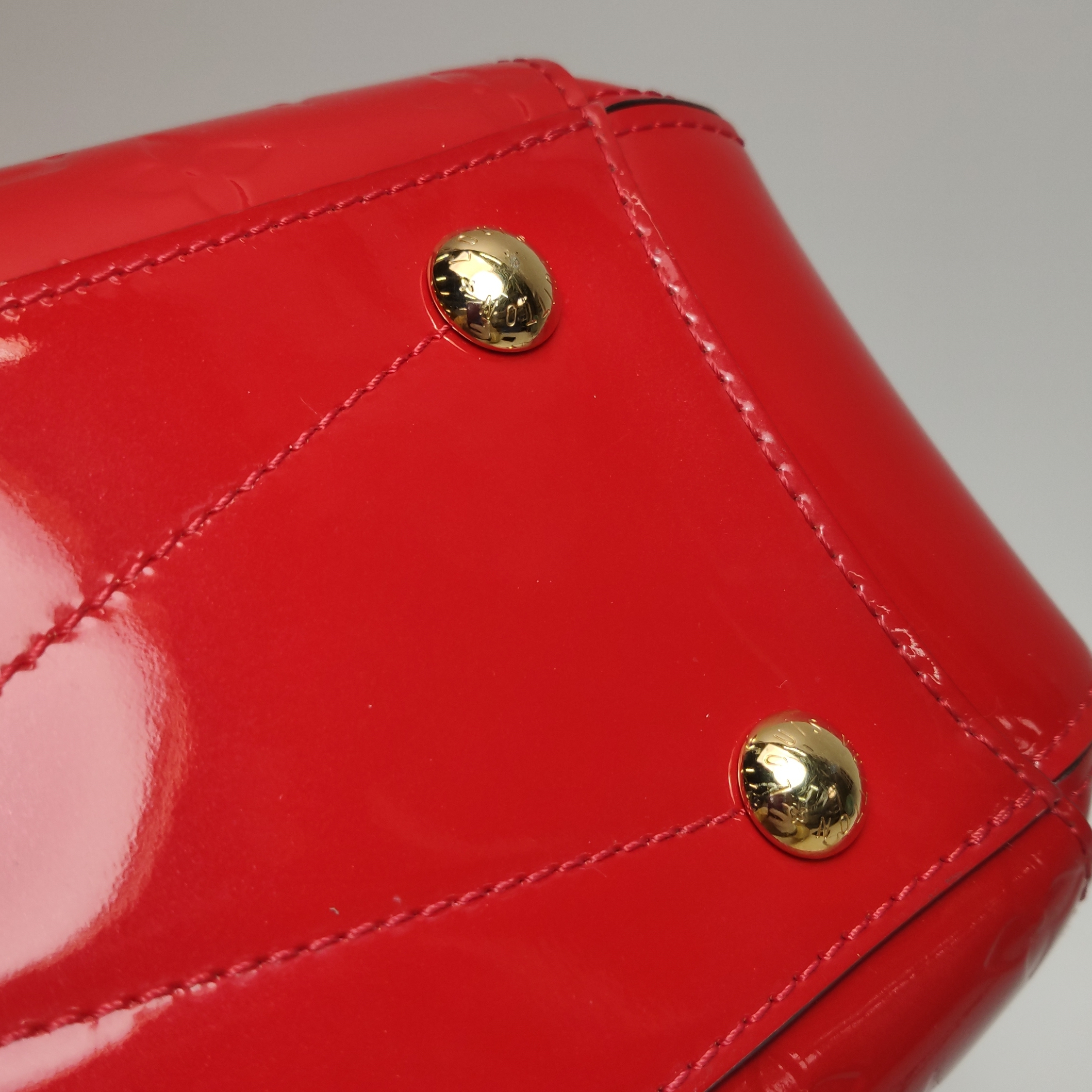  Louis Vuitton(LV) Montaigne Handbag Monogram Empreinte Leather Medium — photo 11 of 14