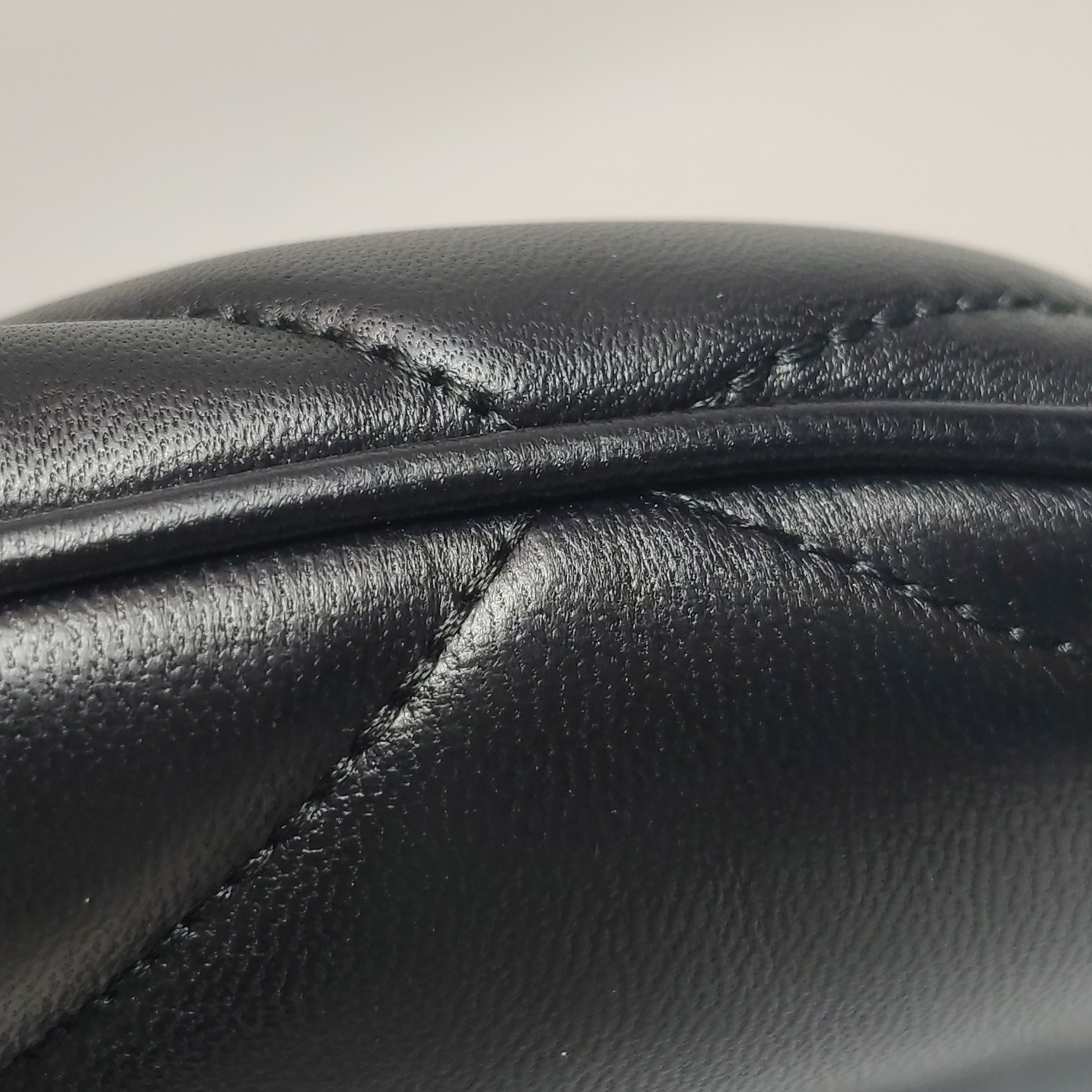Gucci GG Marmont Pochette Shoulder Bag Leather Small — photo 9 of 14
