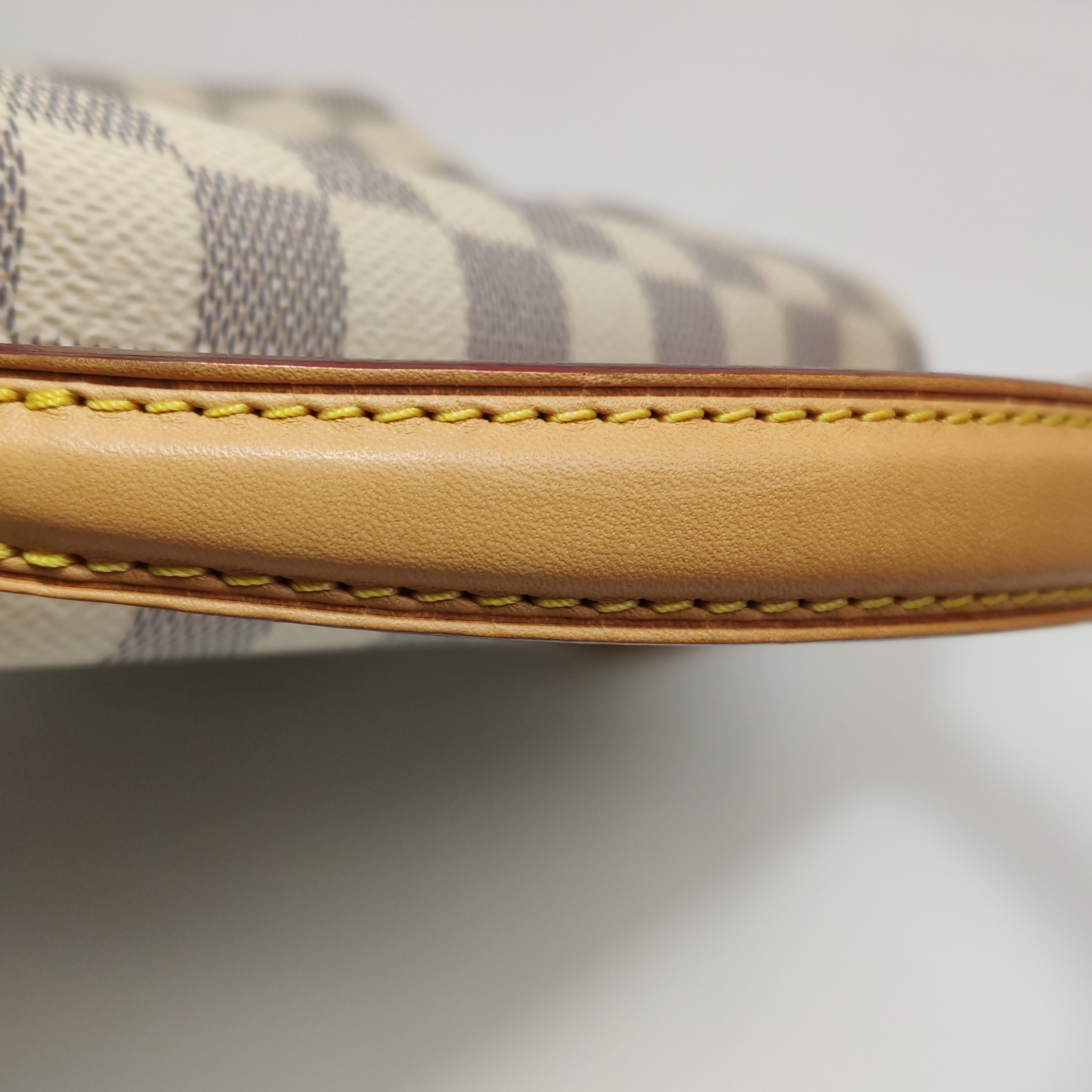 Louis Vuitton(LV) Croisette Handbag Damier — photo 14 of 16