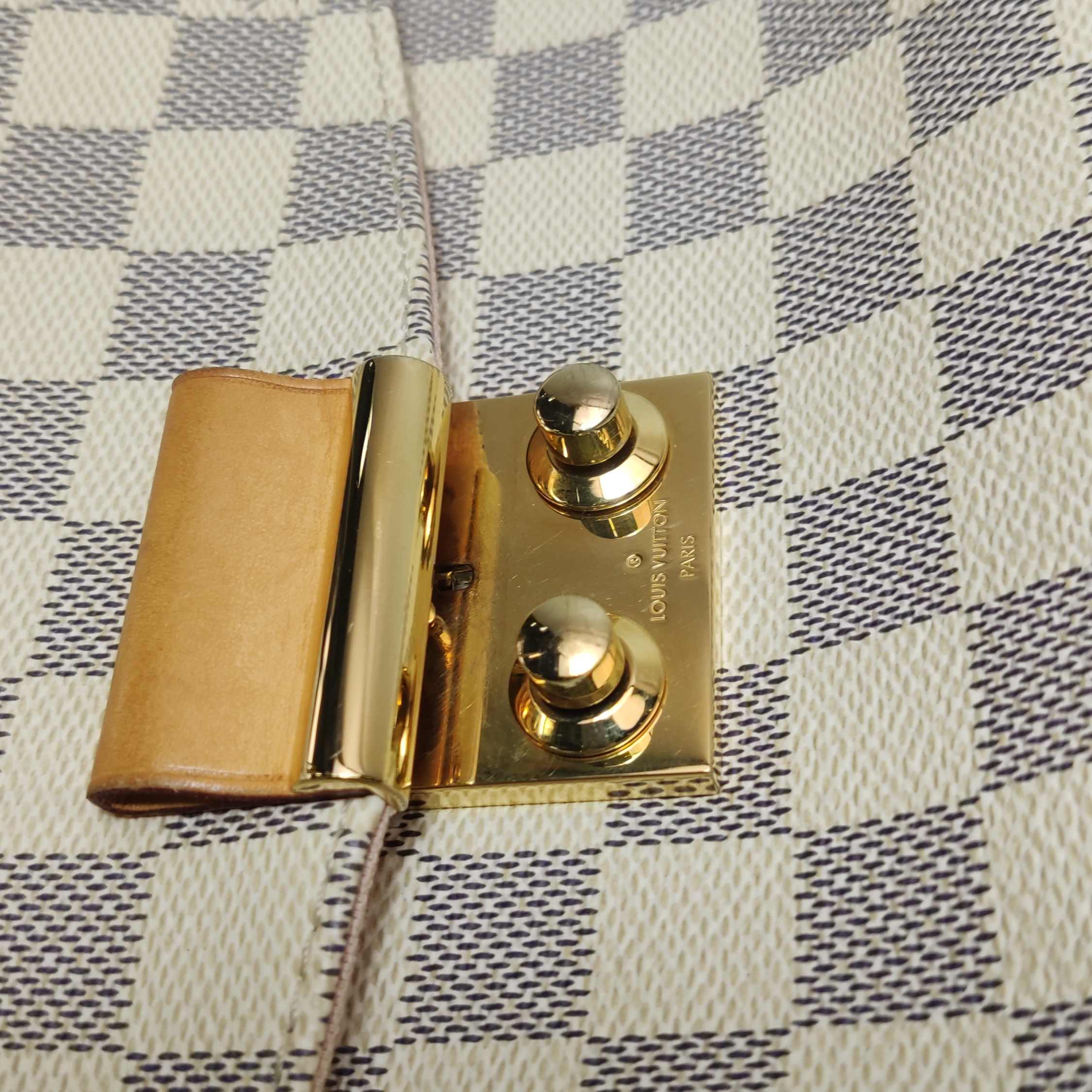  Louis Vuitton(LV) Croisette Handbag Damier — photo 13 of 18