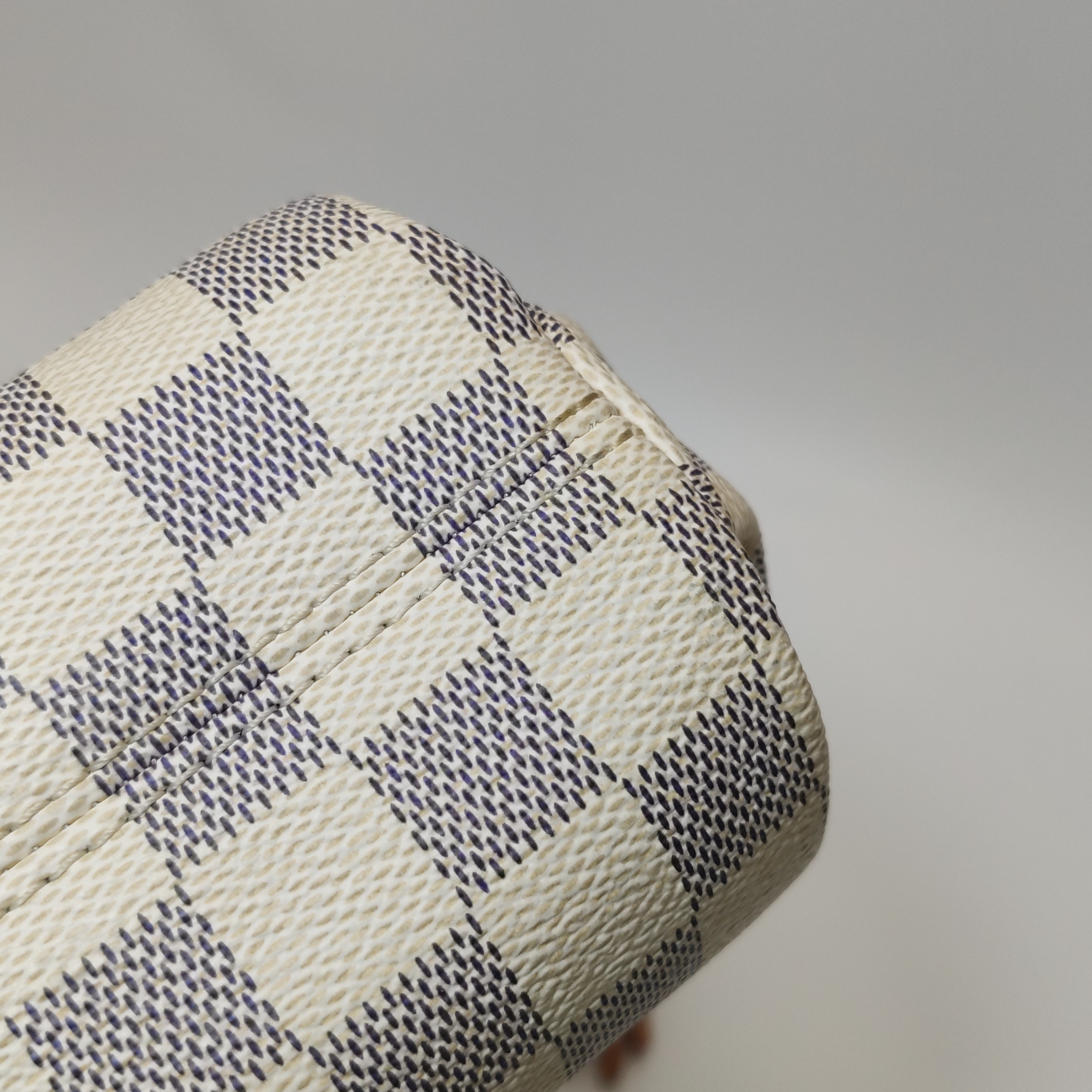 Louis Vuitton(LV) Croisette Handbag Damier — photo 14 of 20