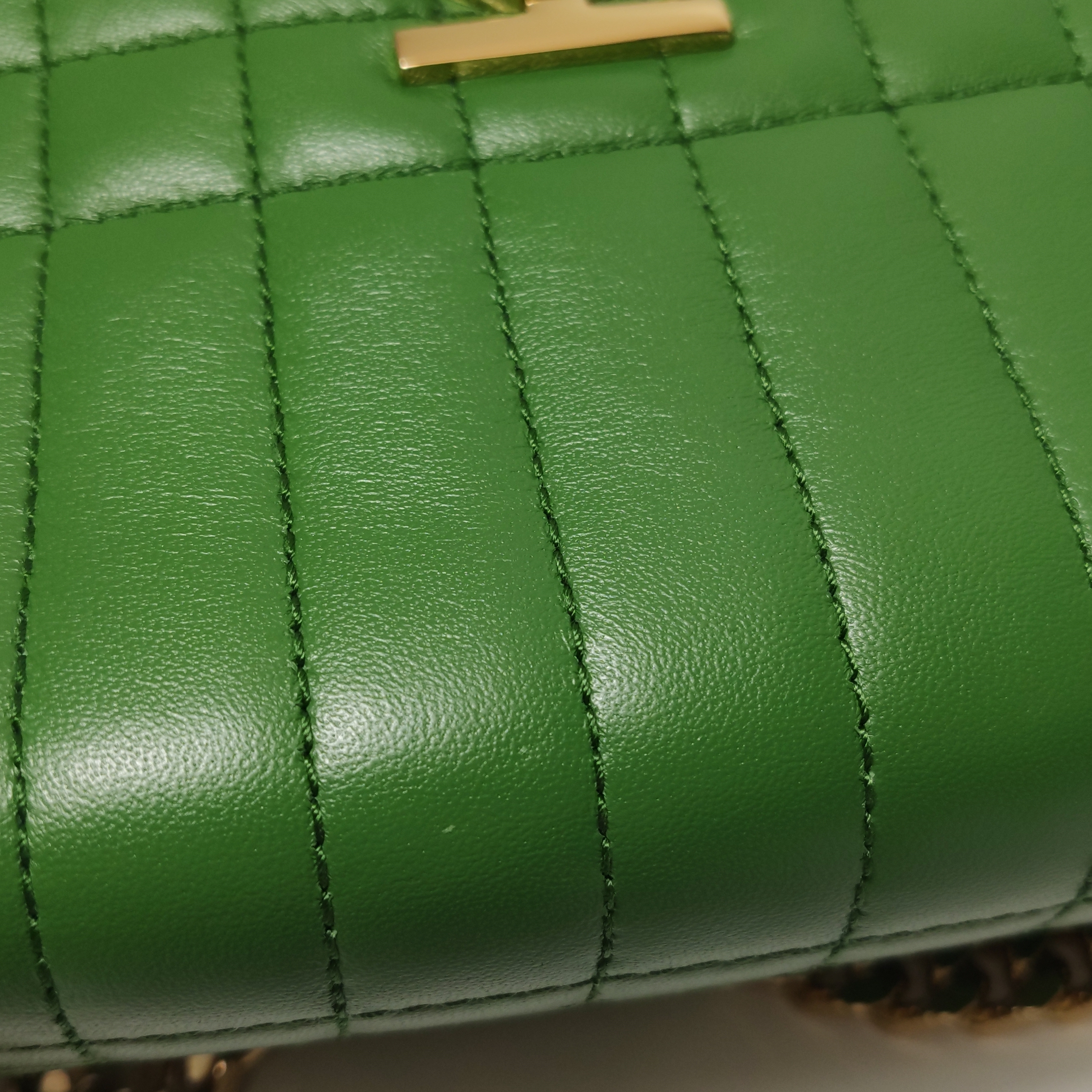 Burberry Lola Shoulder Bag Quilted Lambskin Small — photo 8 of 15