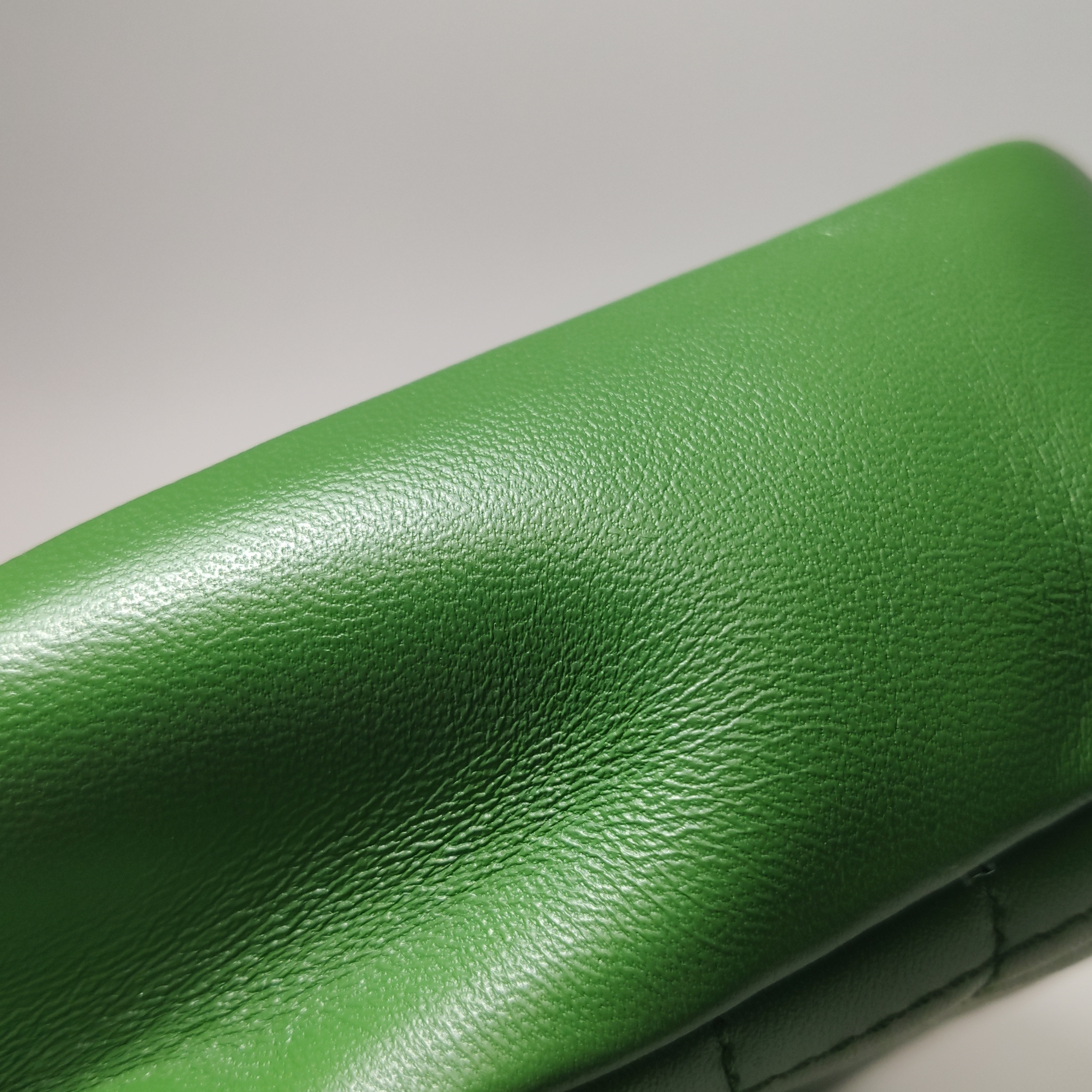 Burberry Lola Shoulder Bag Quilted Lambskin Small — photo 13 of 15