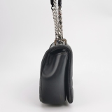 Burberry Lola Shoulder Bag Quilted Lambskin Small — thumbnail 3