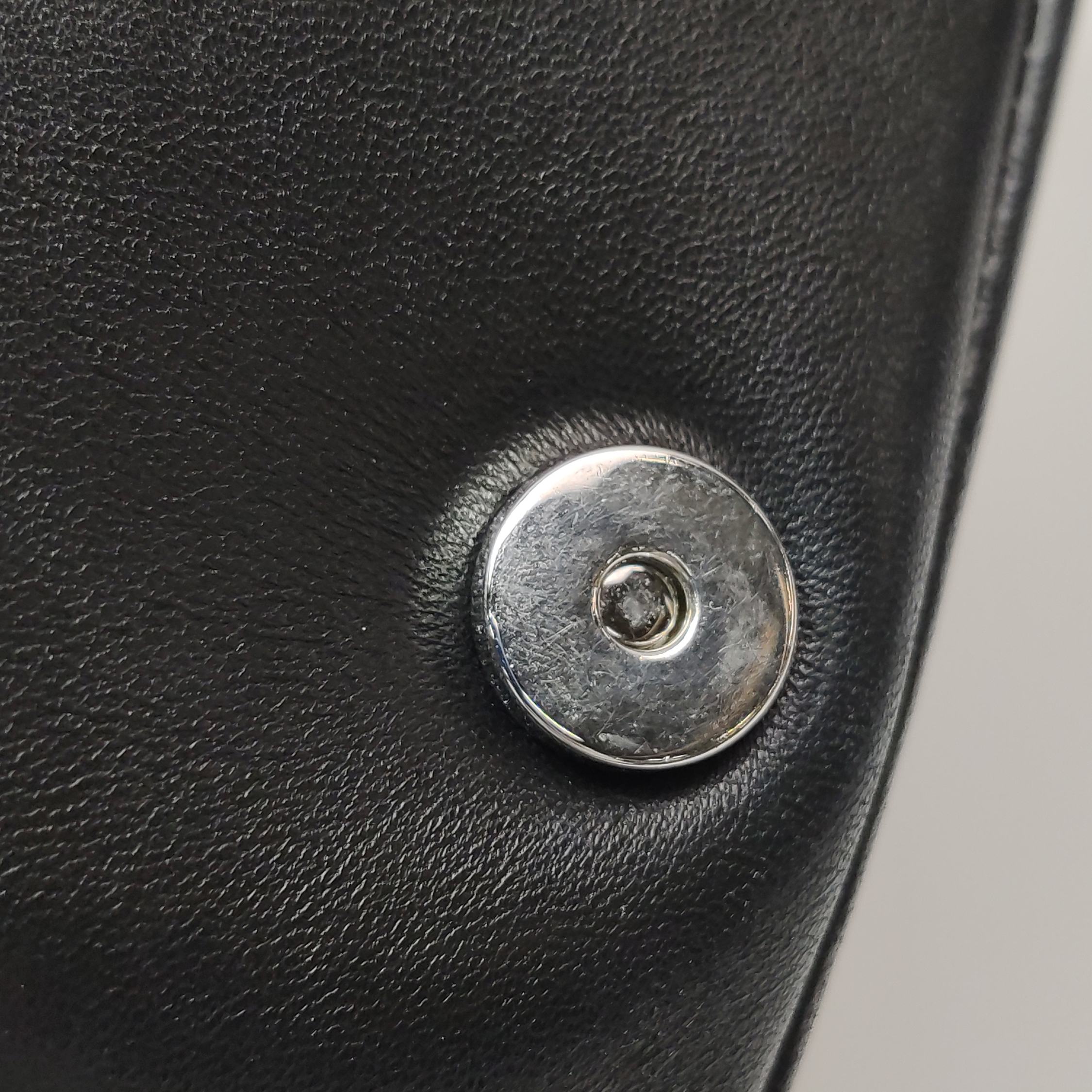 Burberry Lola Shoulder Bag Quilted Lambskin Small — photo 16 of 19