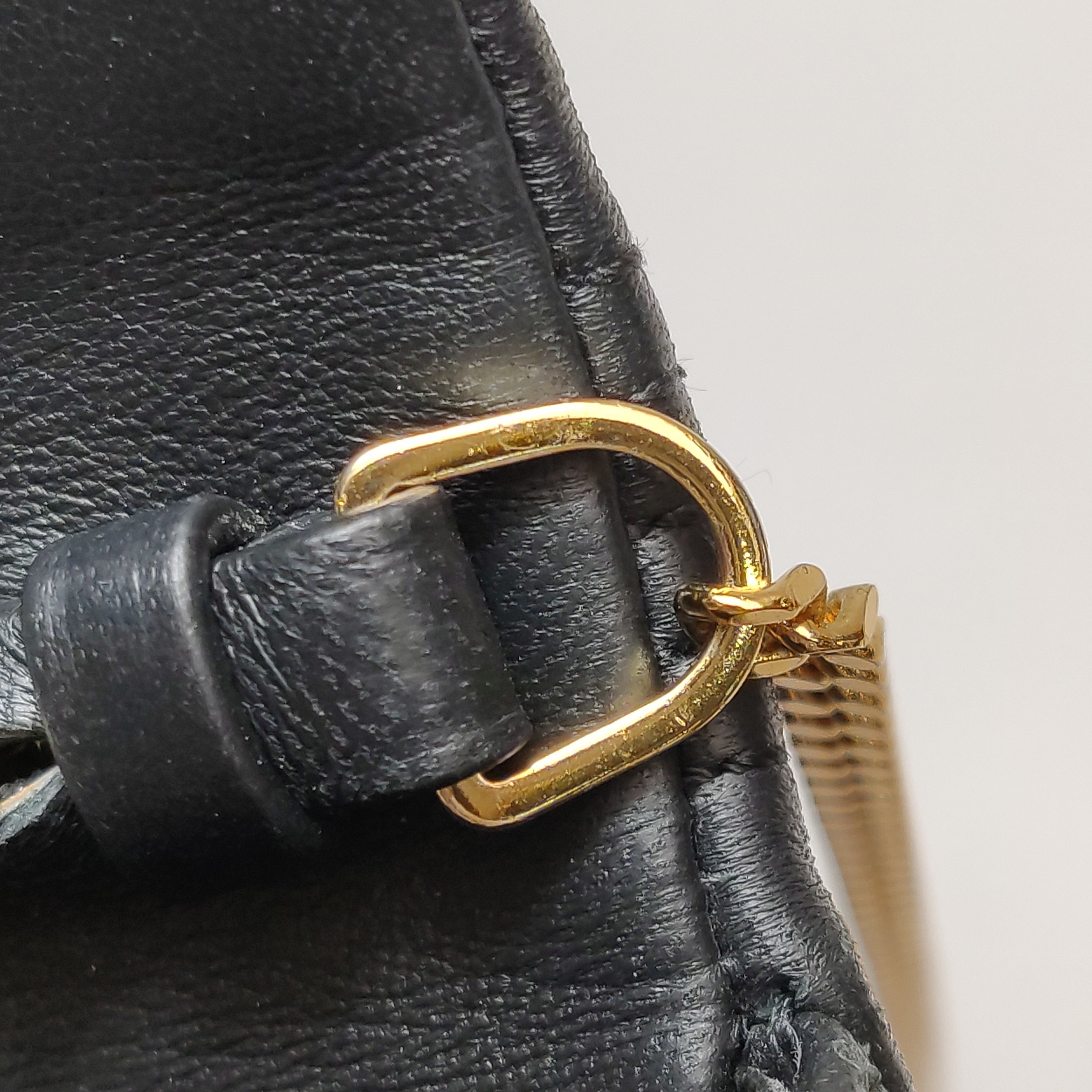 Burberry Lola Shoulder Bag Quilted Lambskin Mini — photo 12 of 15