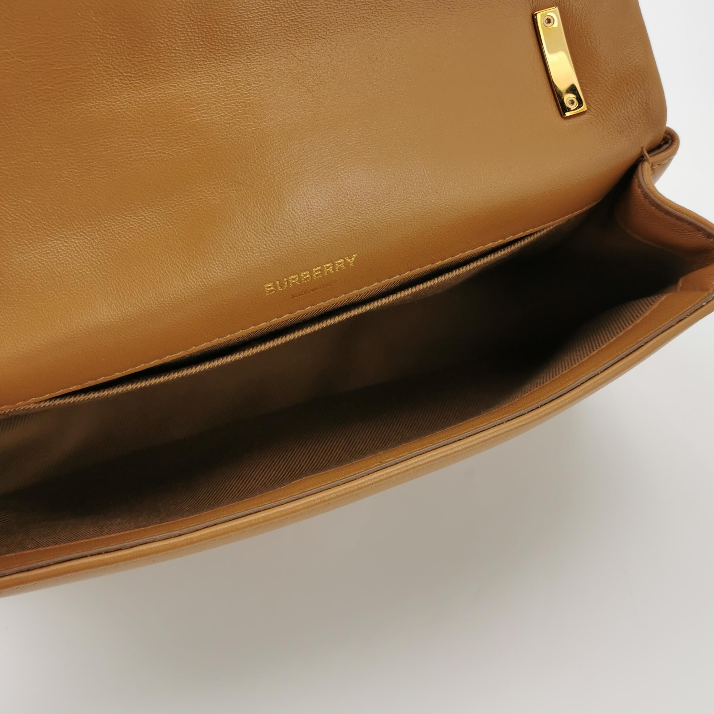 Burberry Lola Shoulder Bag Quilted Lambskin Small — photo 7 of 19