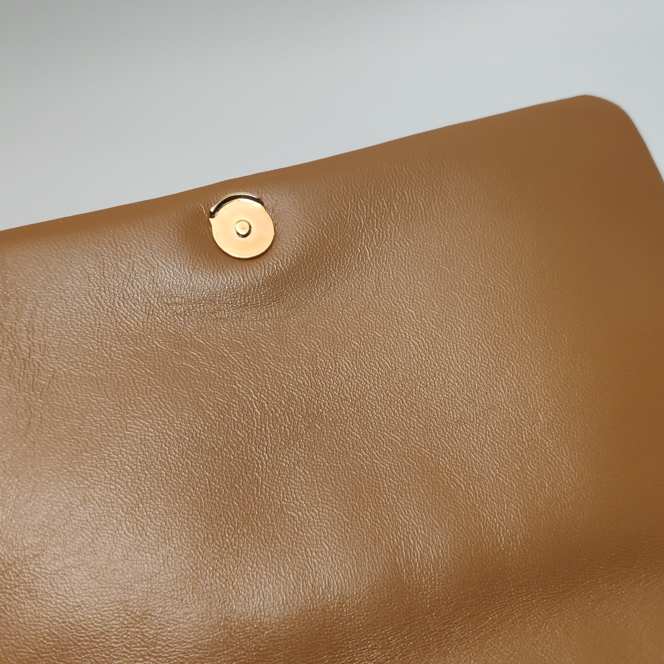 Burberry Lola Shoulder Bag Quilted Lambskin Small — photo 9 of 19
