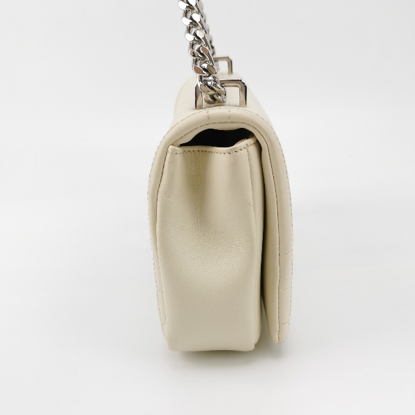 Burberry Lola Shoulder Bag Quilted Lambskin Small — photo 4 of 13