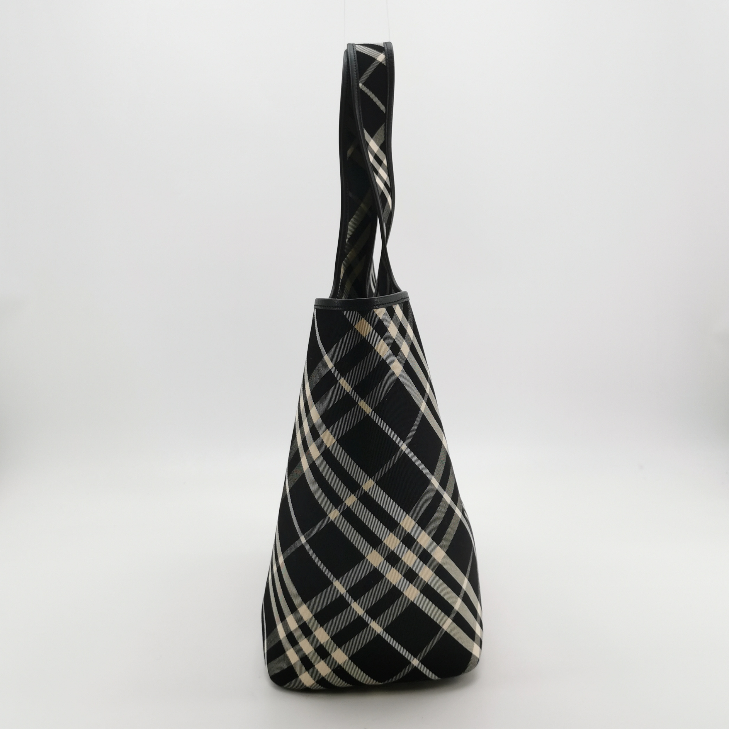 Burberry East-West Tote Vintage Check Canvas — photo 4 of 17