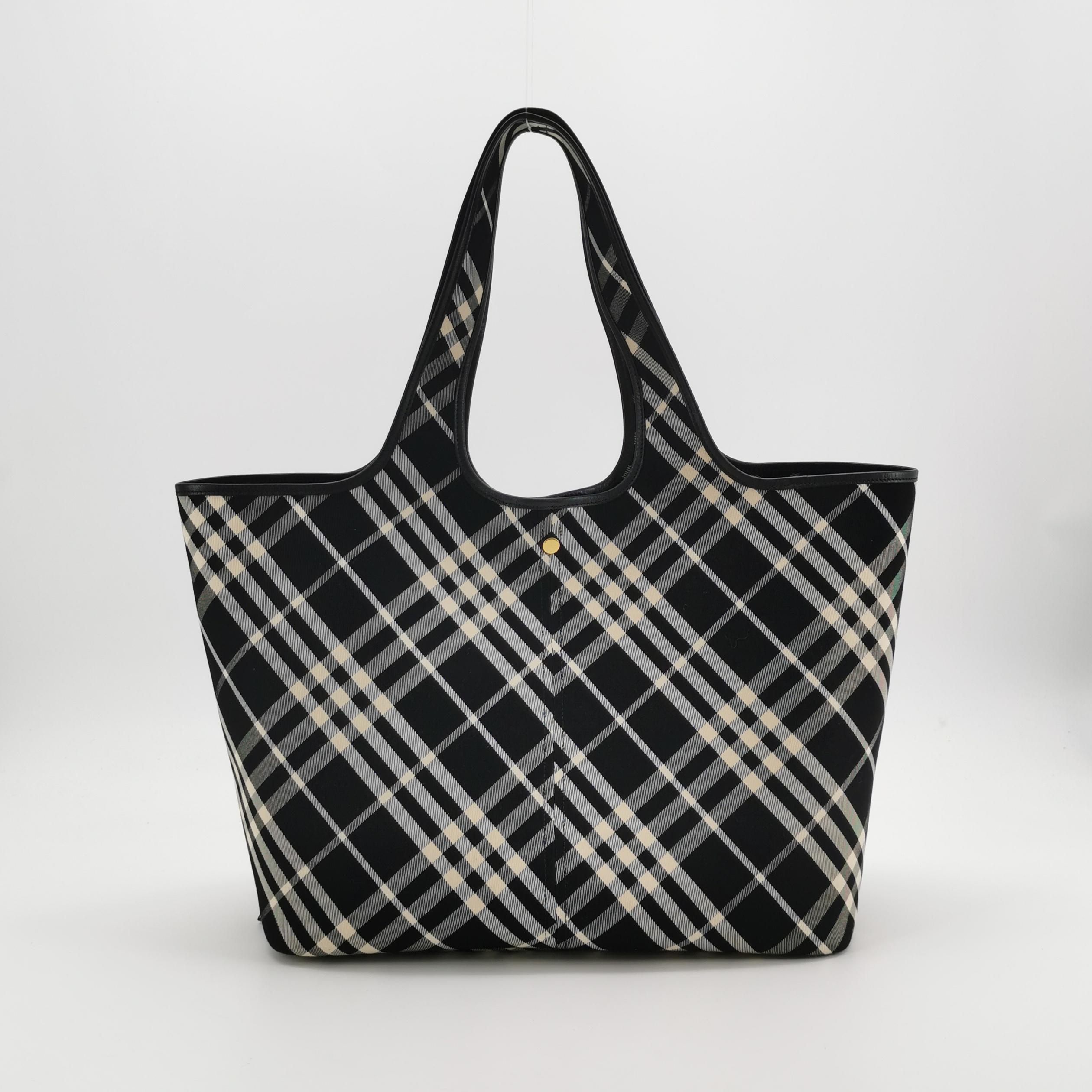 Burberry East-West Tote Vintage Check Canvas — photo 6 of 17