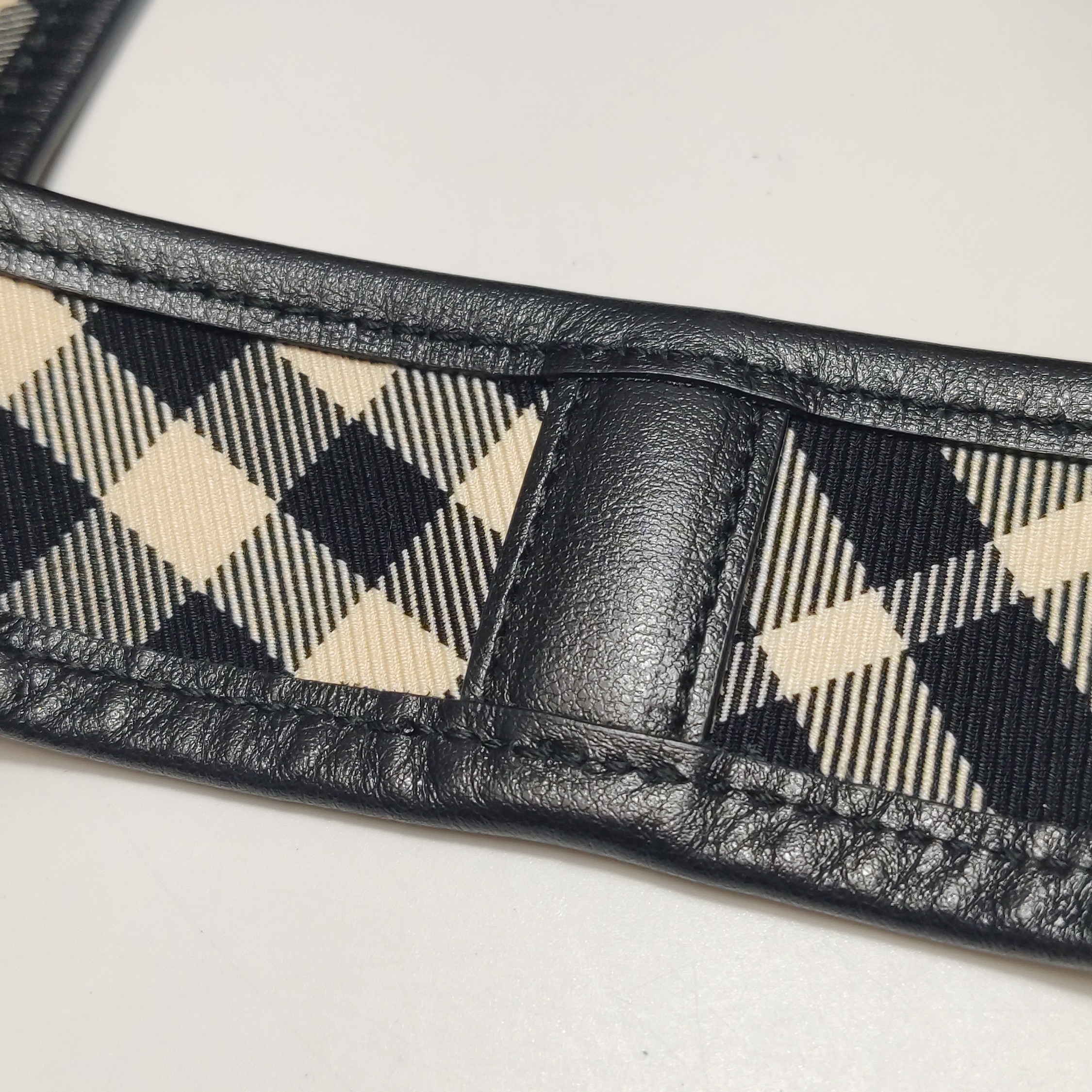 Burberry East-West Tote Vintage Check Canvas — photo 17 of 17
