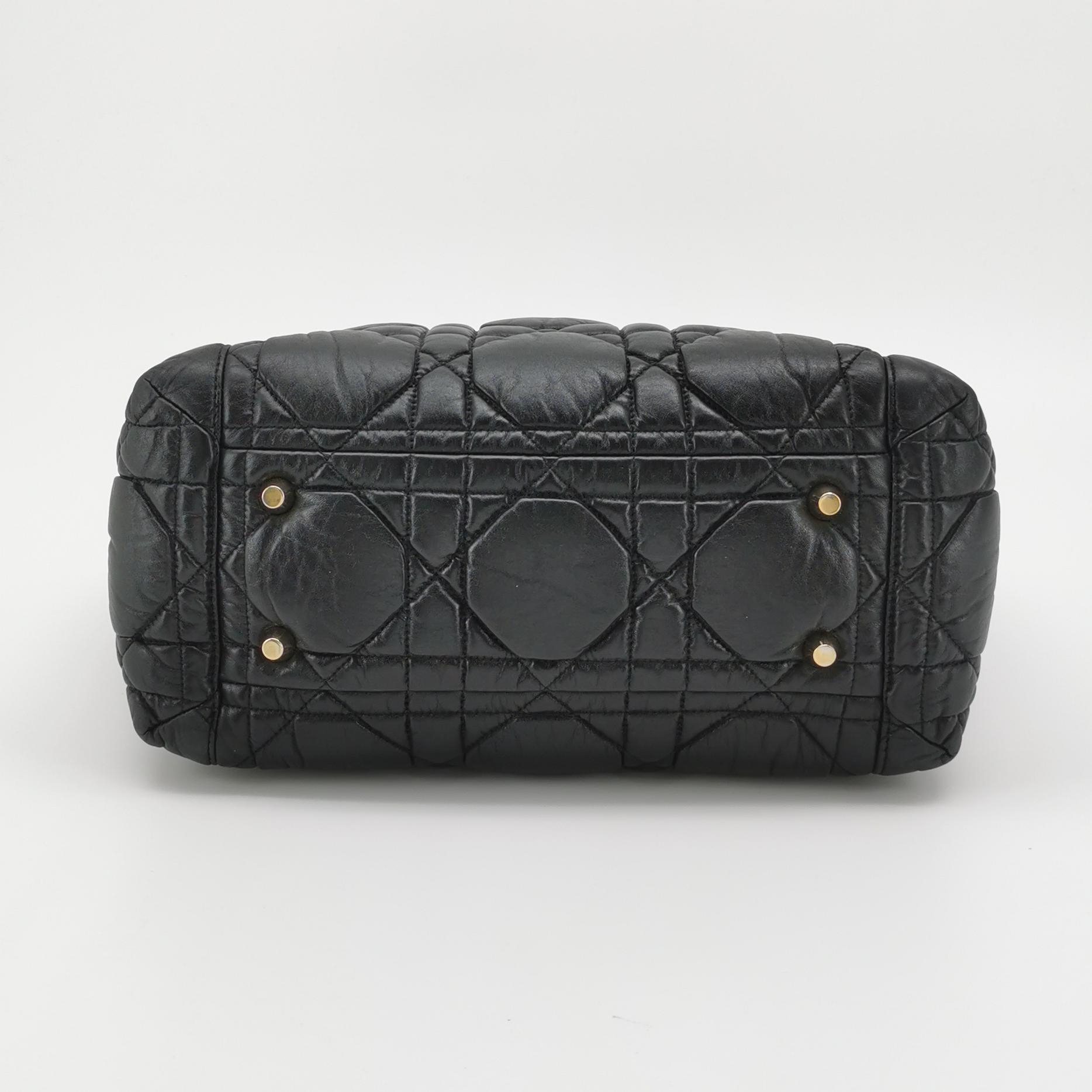 Dior Wicker Checkered Shoulder Bag — photo 6 of 22