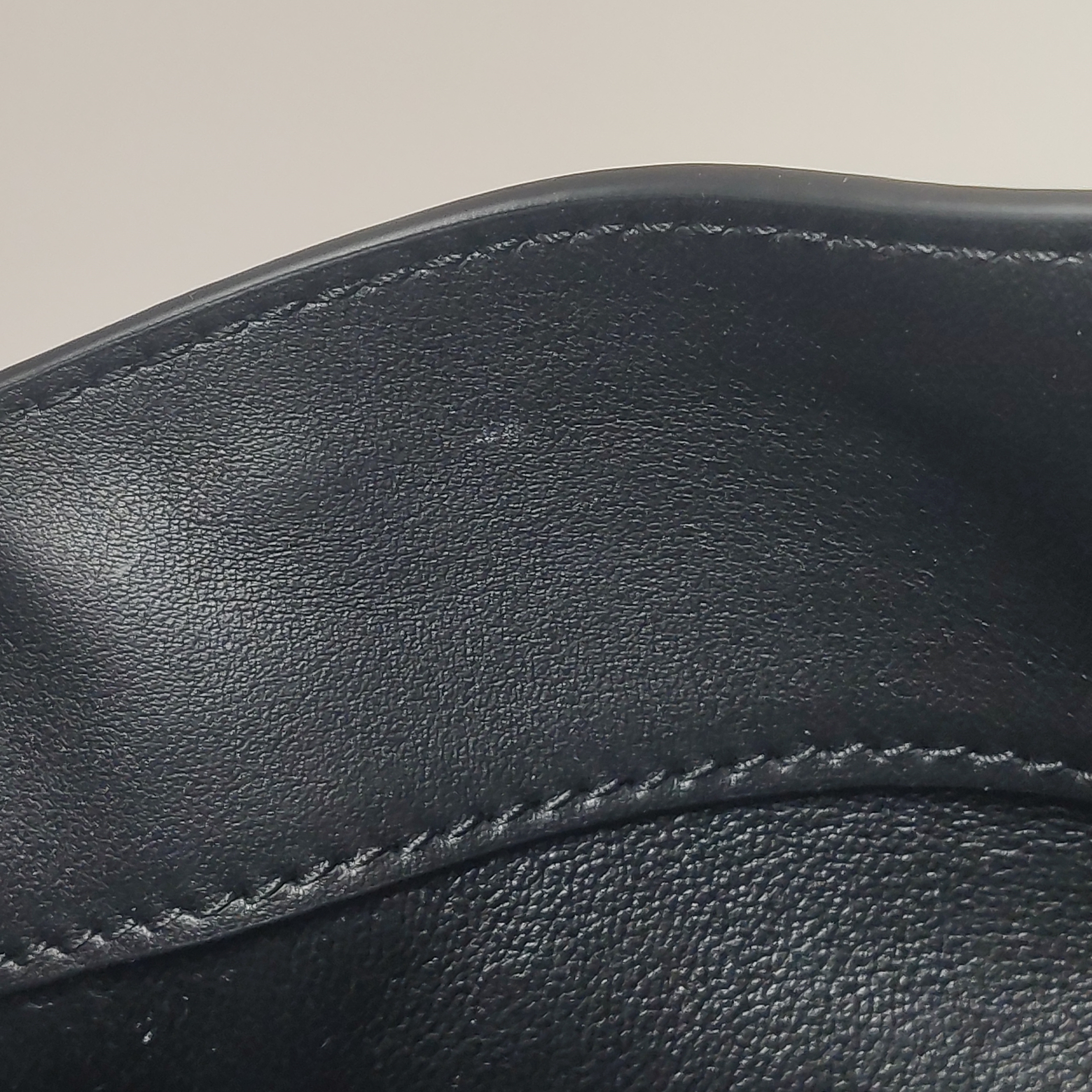 Balenciaga Rodeo Sling Pochette Shoulder Bag Leather — photo 9 of 14