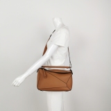 Loewe Puzzle Bag Leather Medium — thumbnail 2