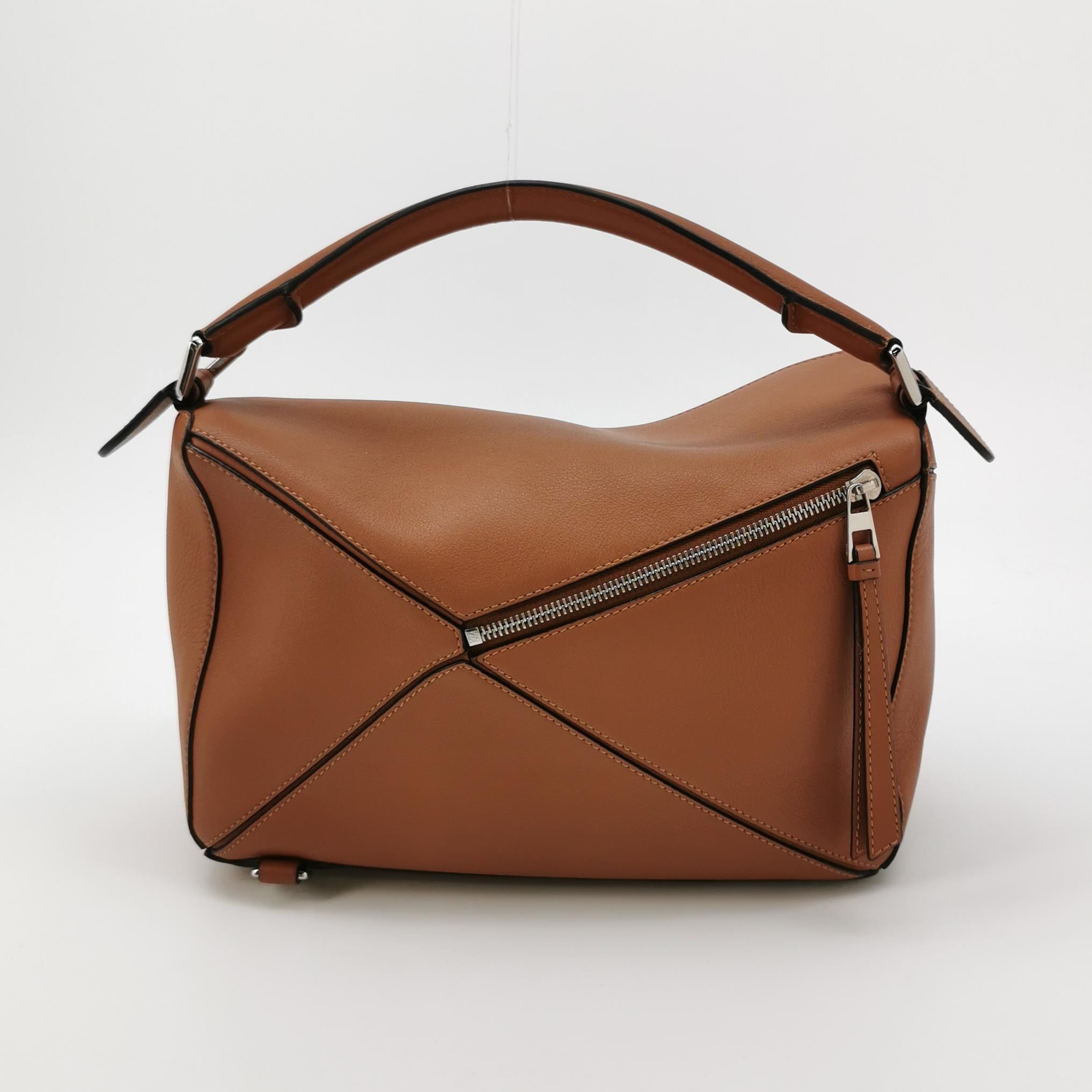 Loewe Puzzle Bag Leather Medium — photo 5 of 15