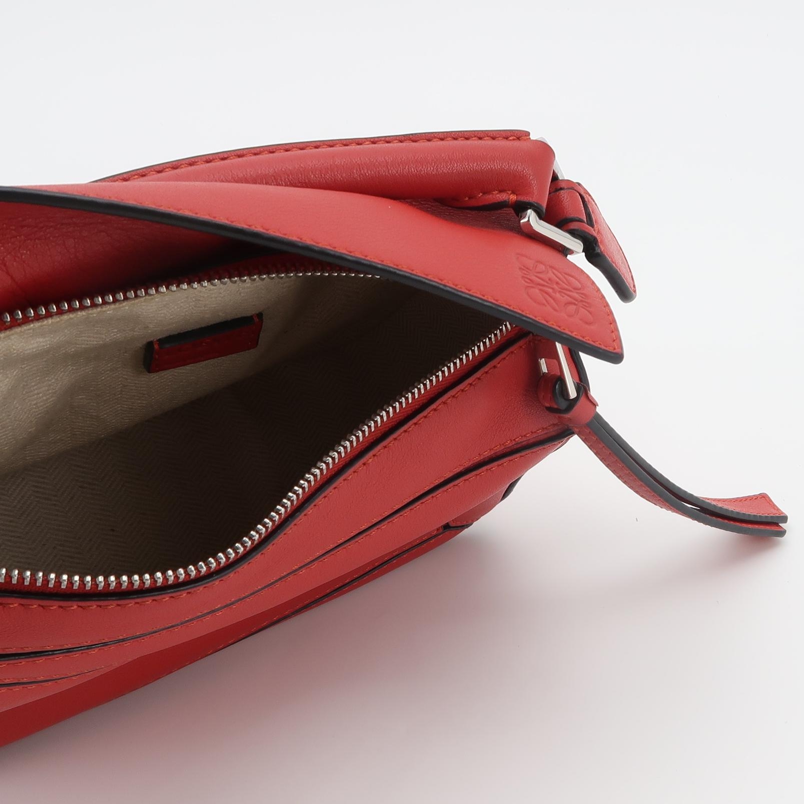 Loewe Puzzle Bag Leather Mini — photo 14 of 17