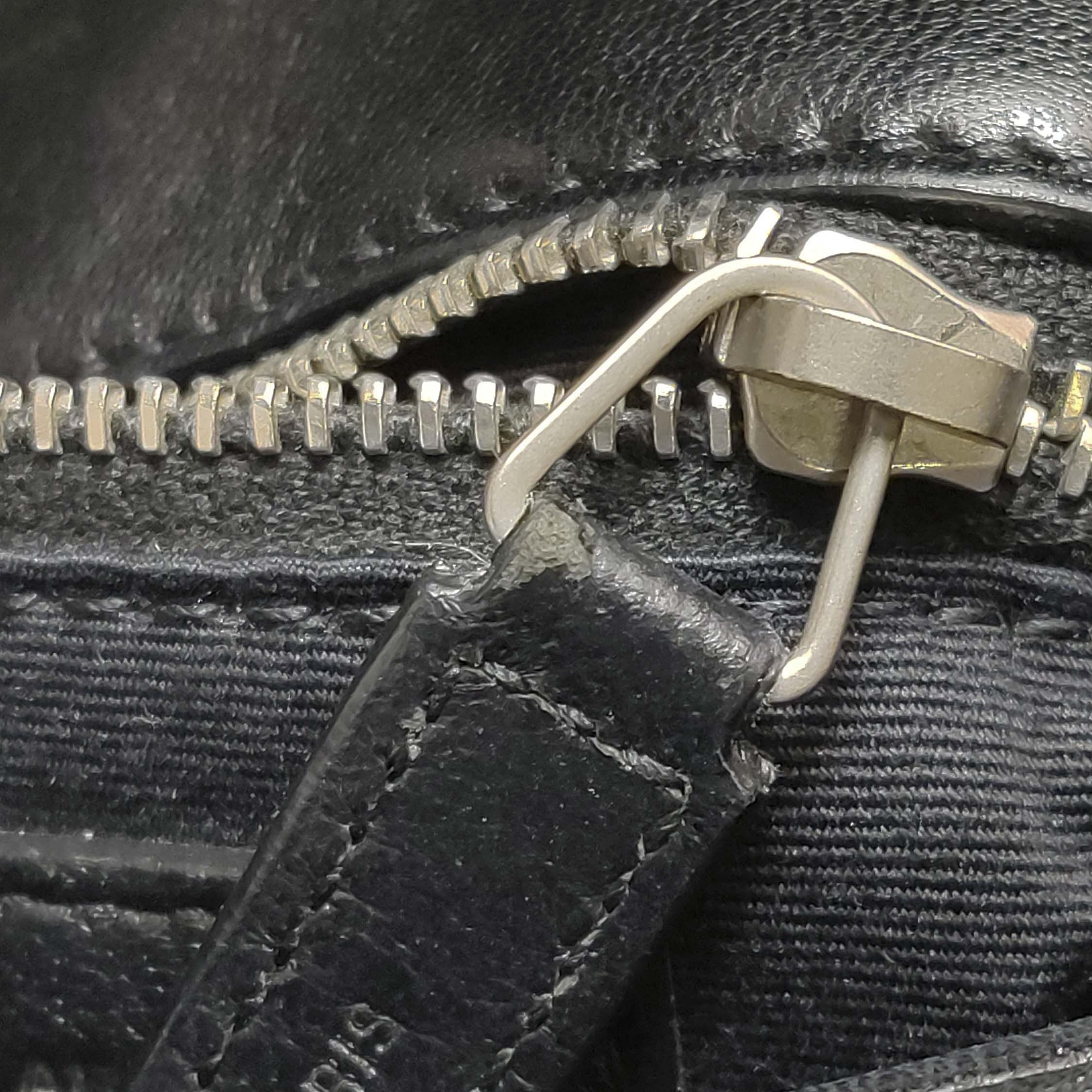Saint Laurent(YSL) Loulou Puffer Shoulder Bag Quilted Leather Small — photo 20 of 20