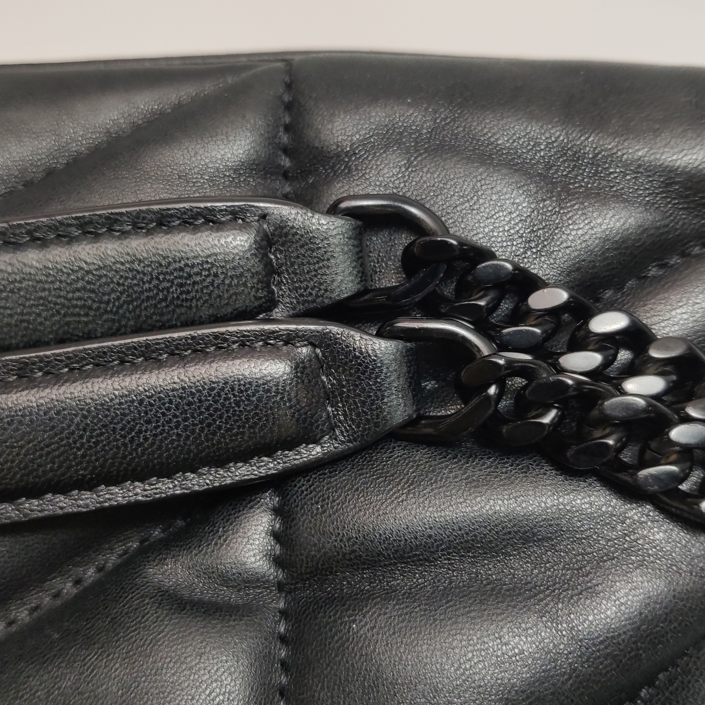Saint Laurent(YSL) Loulou Puffer Shoulder Bag Quilted Leather Small — photo 15 of 18
