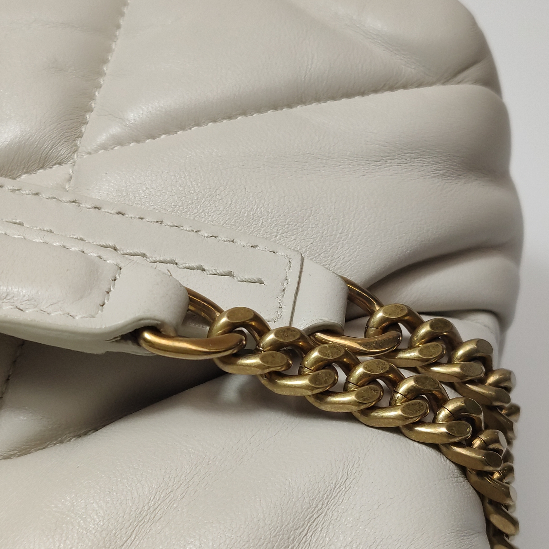 Saint Laurent(YSL) Loulou Puffer Shoulder Bag Quilted Leather Small — photo 11 of 16