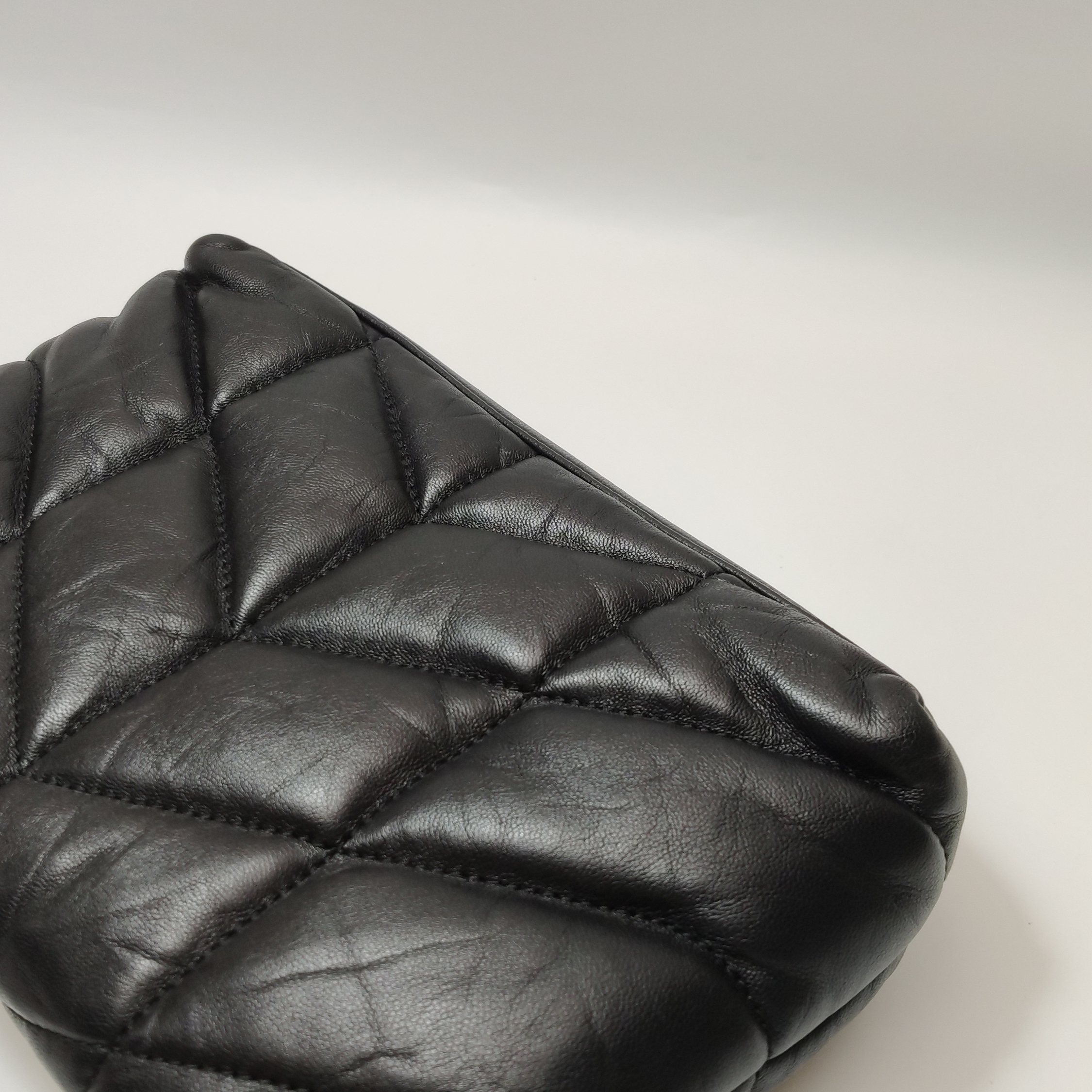 Saint Laurent(YSL) Loulou Puffer Shoulder Bag Quilted Leather Mini — photo 15 of 16