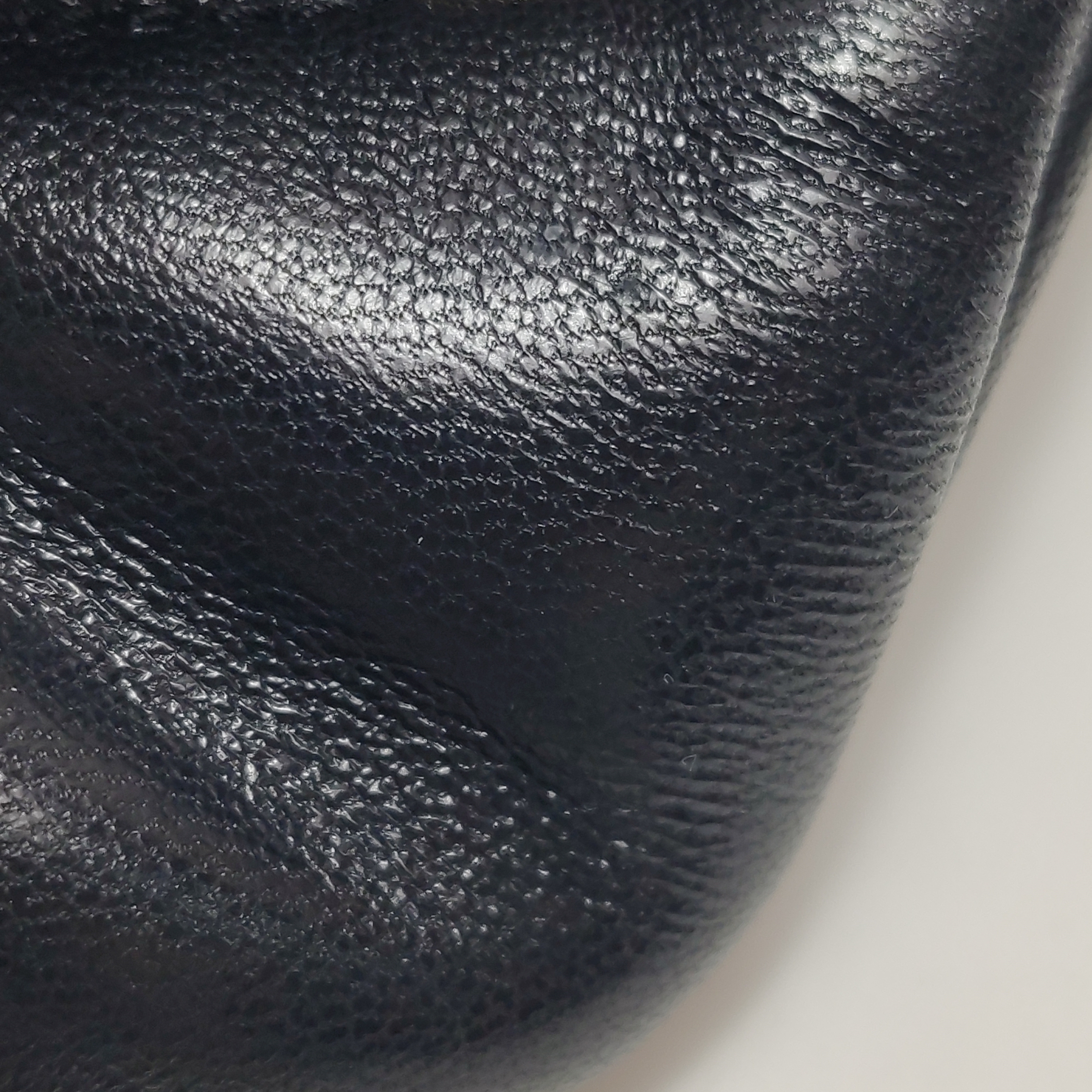 Saint Laurent(YSL) Loulou Puffer Shoulder Bag Quilted Leather Mini — photo 9 of 18