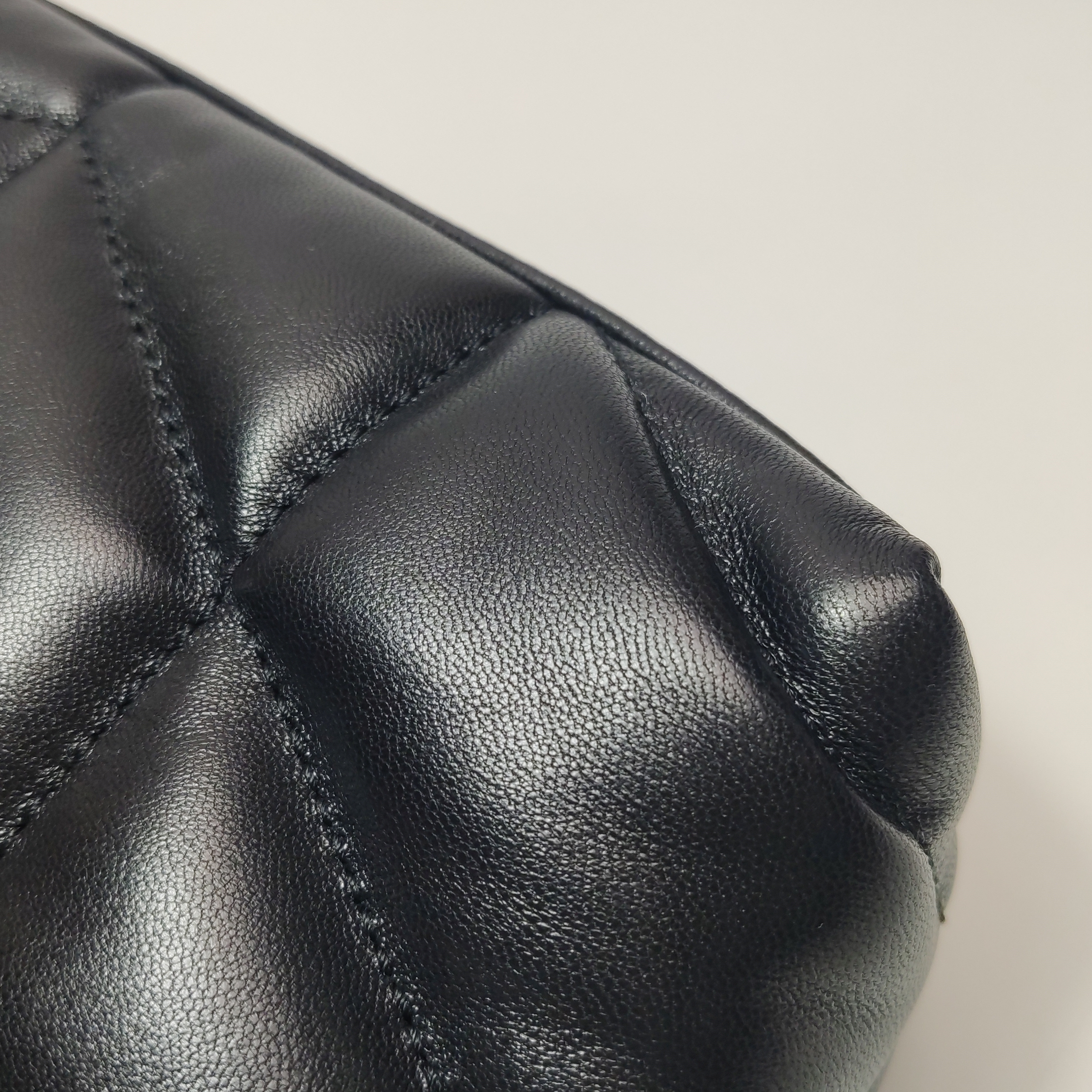 Saint Laurent(YSL) Loulou Puffer Shoulder Bag Quilted Leather Mini — photo 12 of 18