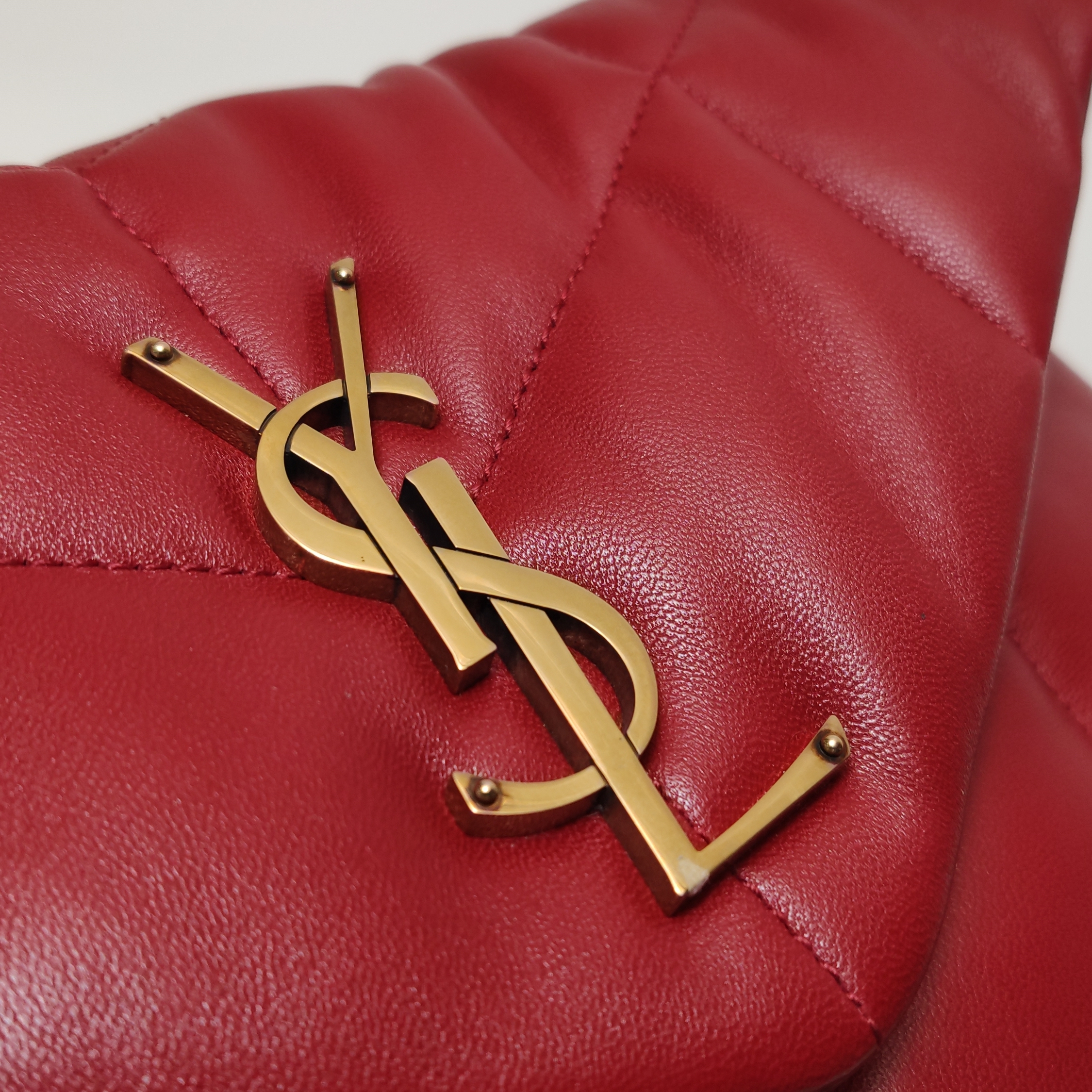 Saint Laurent(YSL) Loulou Puffer Shoulder Bag Quilted Leather Small — photo 8 of 10