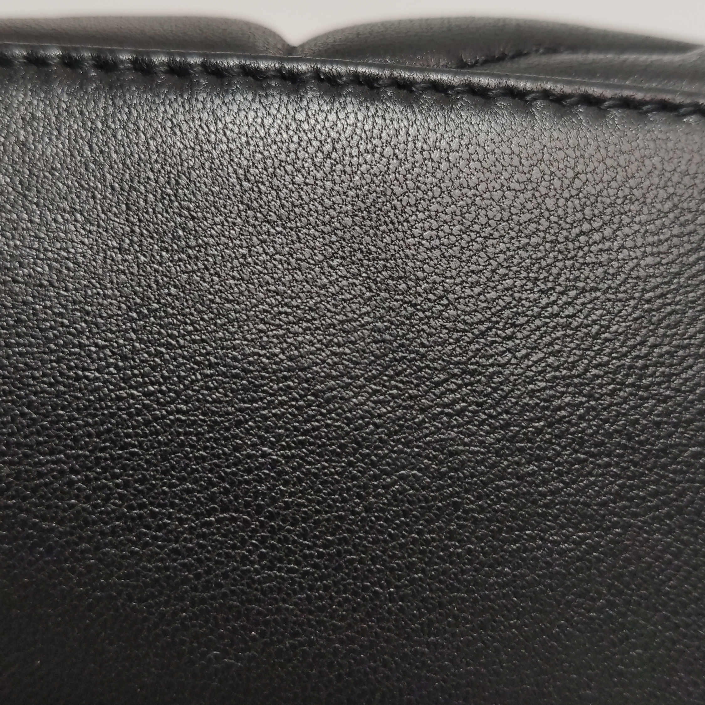 Saint Laurent(YSL) Loulou Puffer Shoulder Bag Quilted Leather Mini — photo 9 of 16