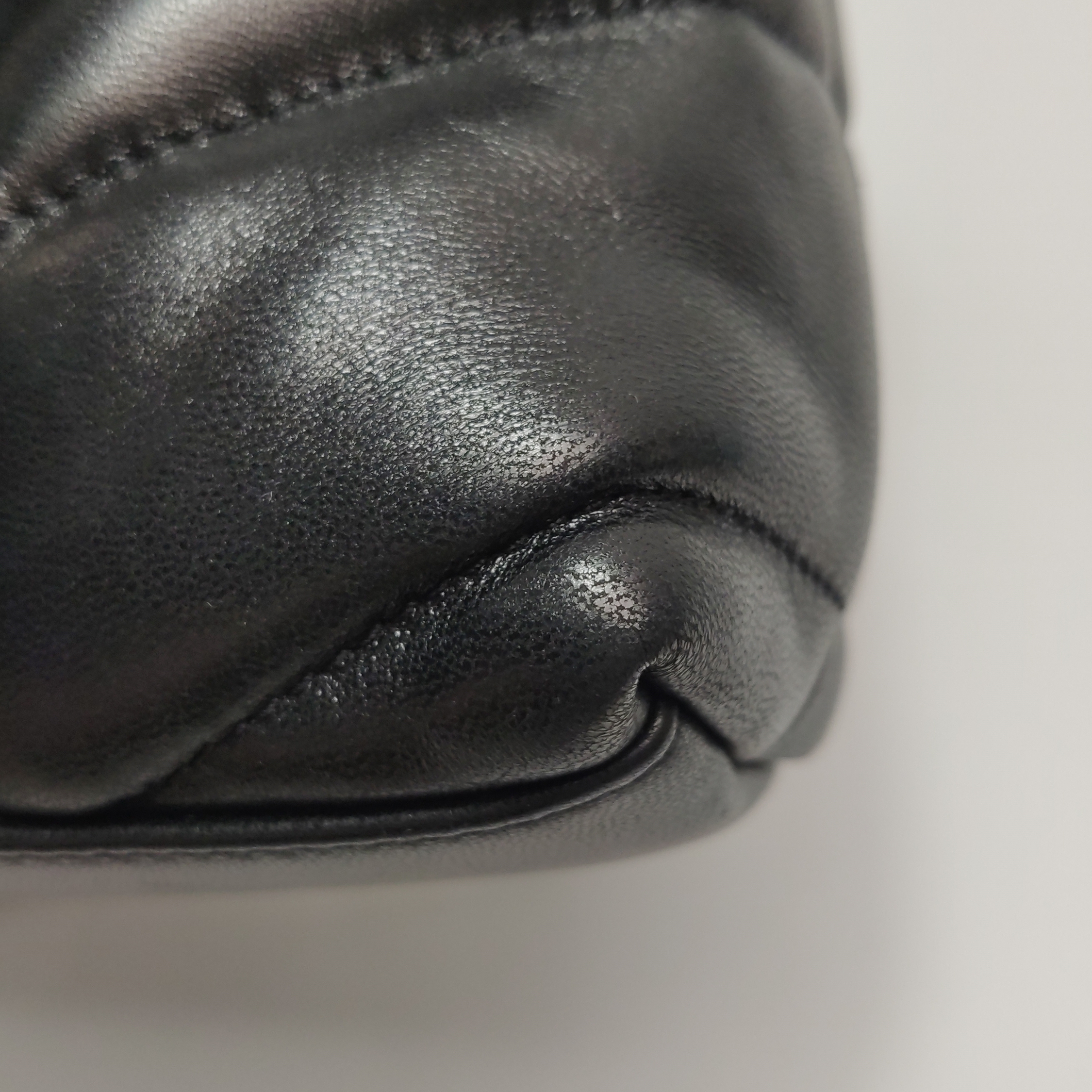 Saint Laurent(YSL) Loulou Puffer Shoulder Bag Quilted Leather Mini — photo 11 of 16