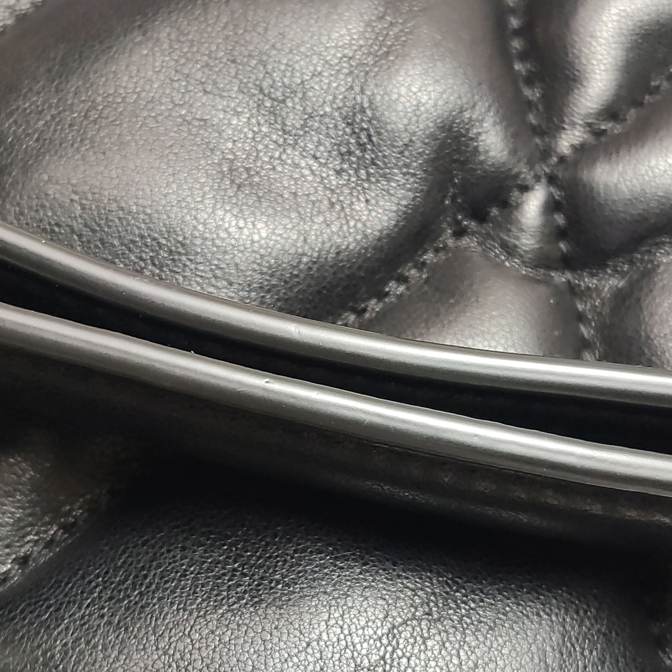 Saint Laurent(YSL) Loulou Puffer Shoulder Bag Quilted Leather Small — photo 16 of 19