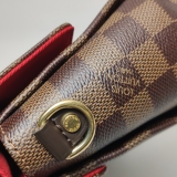 Louis Vuitton(LV) Croisette Handbag Damier — thumbnail 10