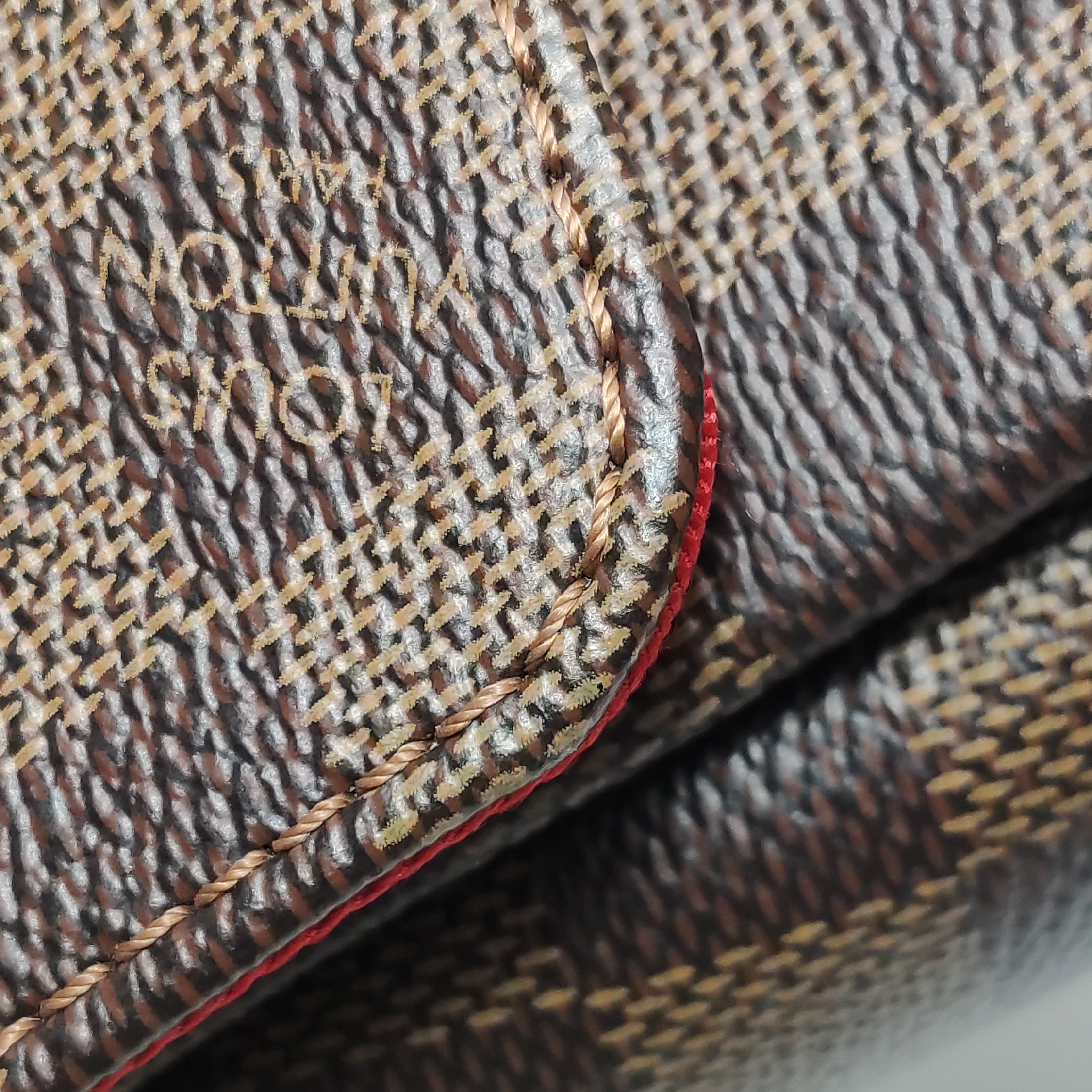 Louis Vuitton(LV) Croisette Handbag Damier — photo 12 of 15