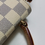 Louis Vuitton(LV) Croisette Handbag Damier — thumbnail 11