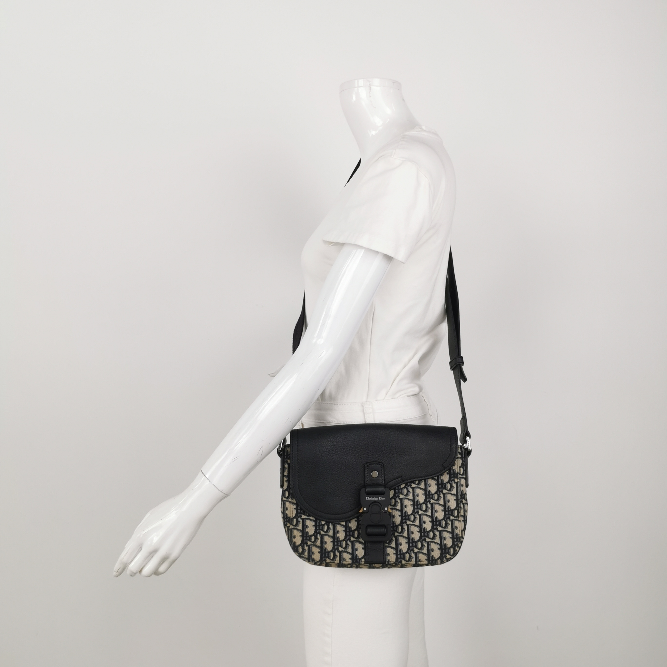 Christian Dior Saddle Buckle Flap Messenger Bag Oblique Canvas and Leather Small — alternate view