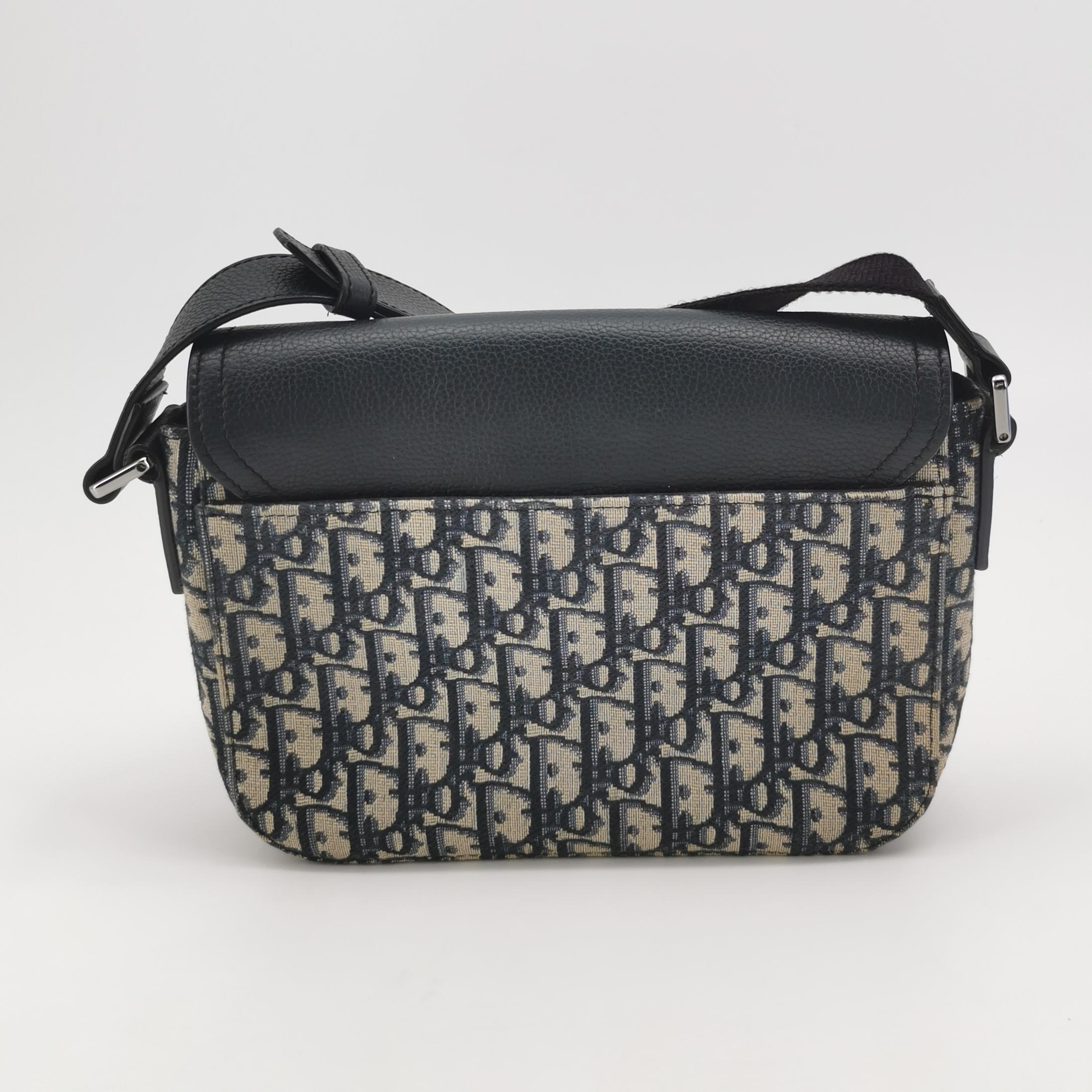 Christian Dior Saddle Buckle Flap Messenger Bag Oblique Canvas and Leather Small — photo 5 of 13