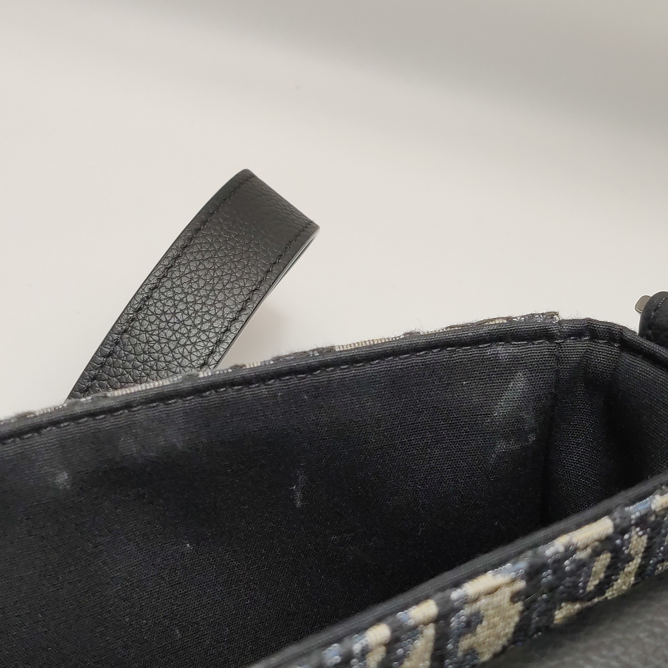 Christian Dior Saddle Buckle Flap Messenger Bag Oblique Canvas and Leather Mini — photo 8 of 13